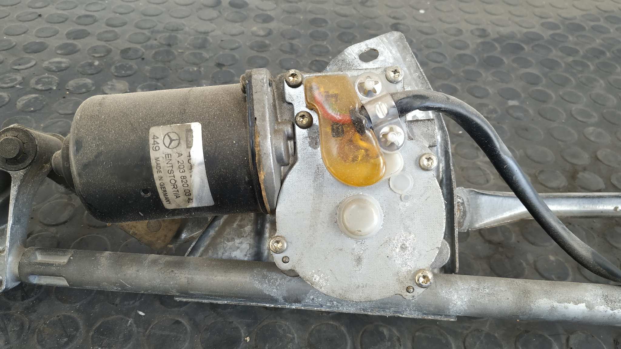 MOTOR LIMPIA DELANTERO MERCEDES-BENZ CLASE C (W203) BERLINA - vista 2