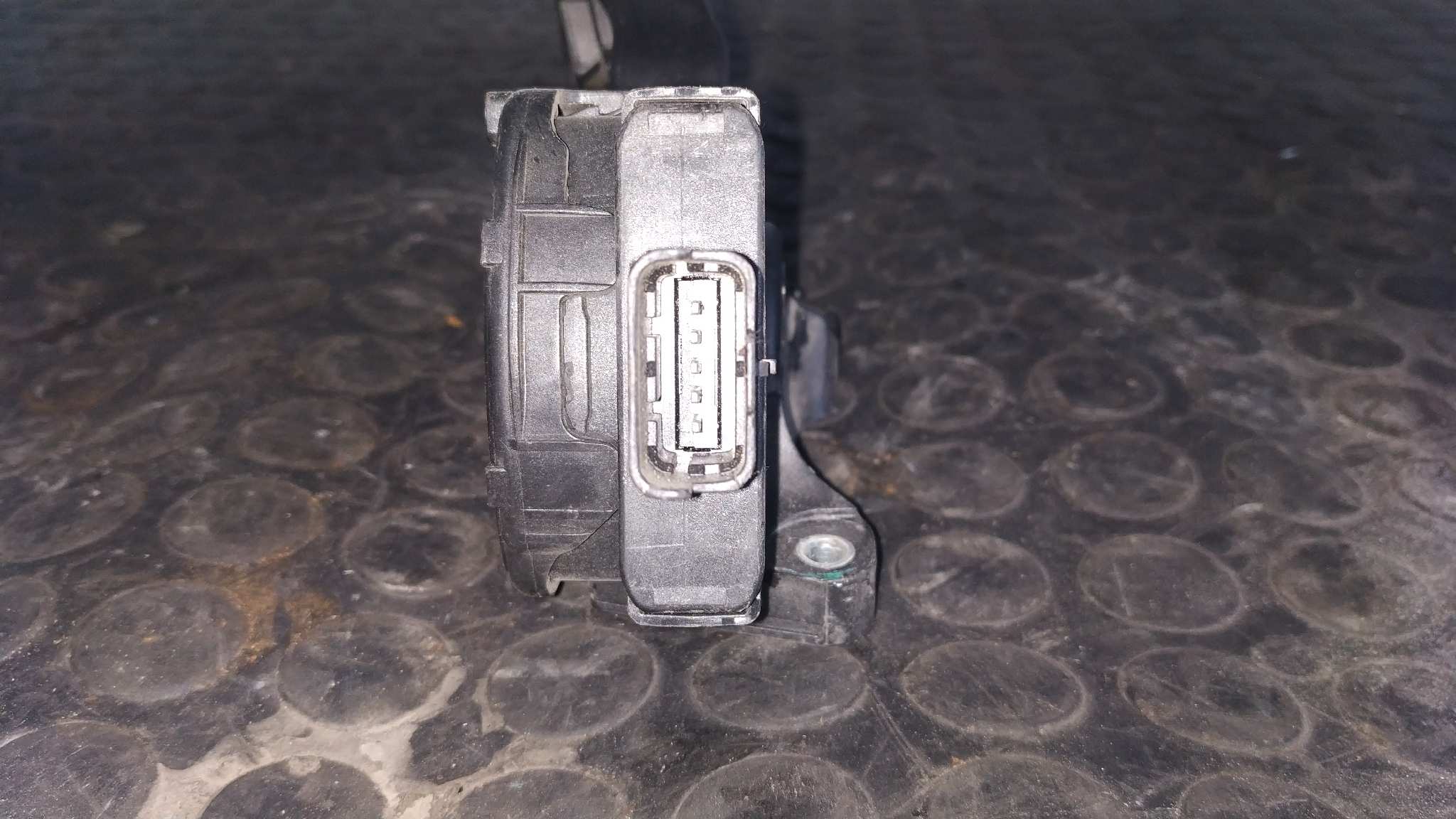 POTENCIOMETRO PEDAL PEUGEOT 207 1.4 - vista 4