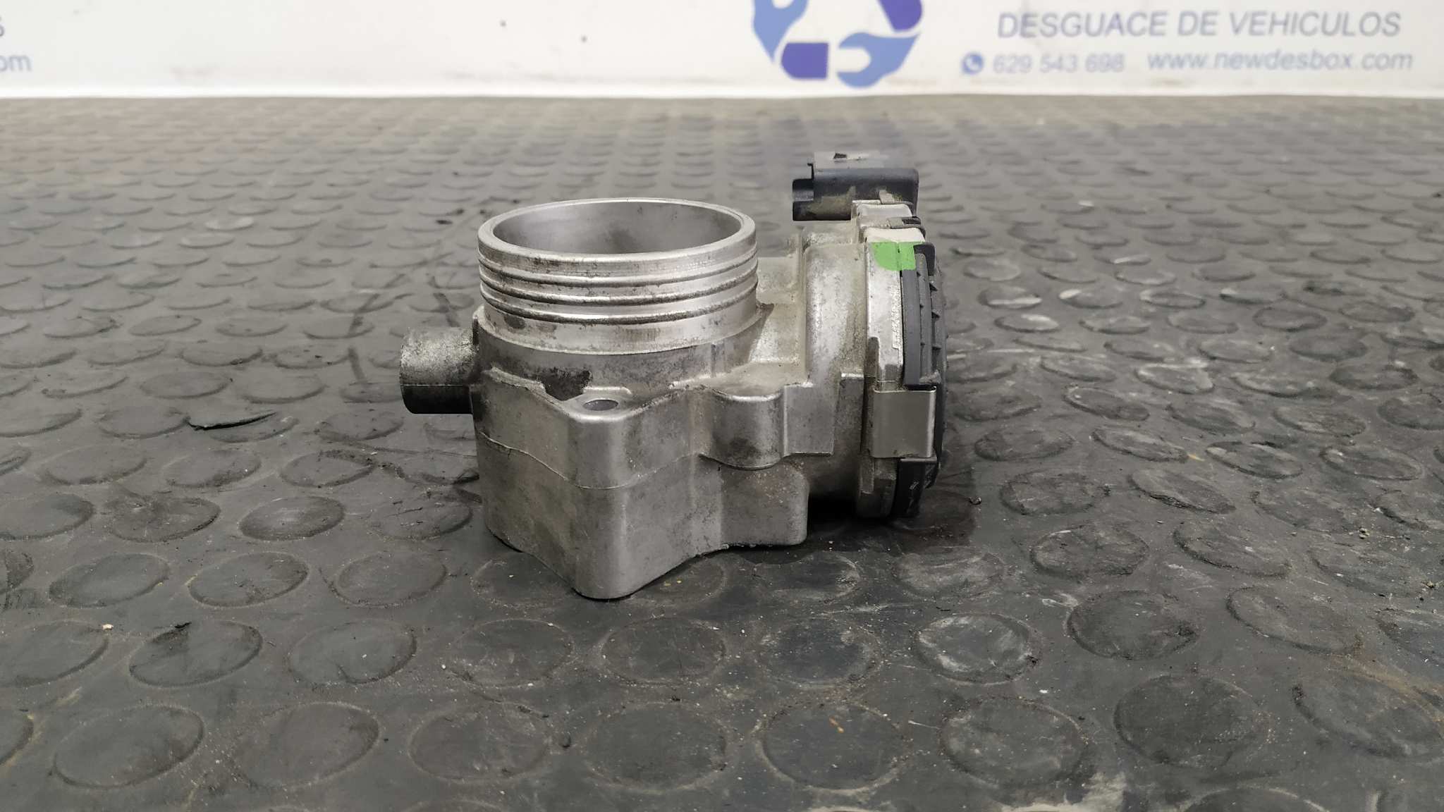 CAJA MARIPOSA PEUGEOT 206 4-TRG. - vista 6