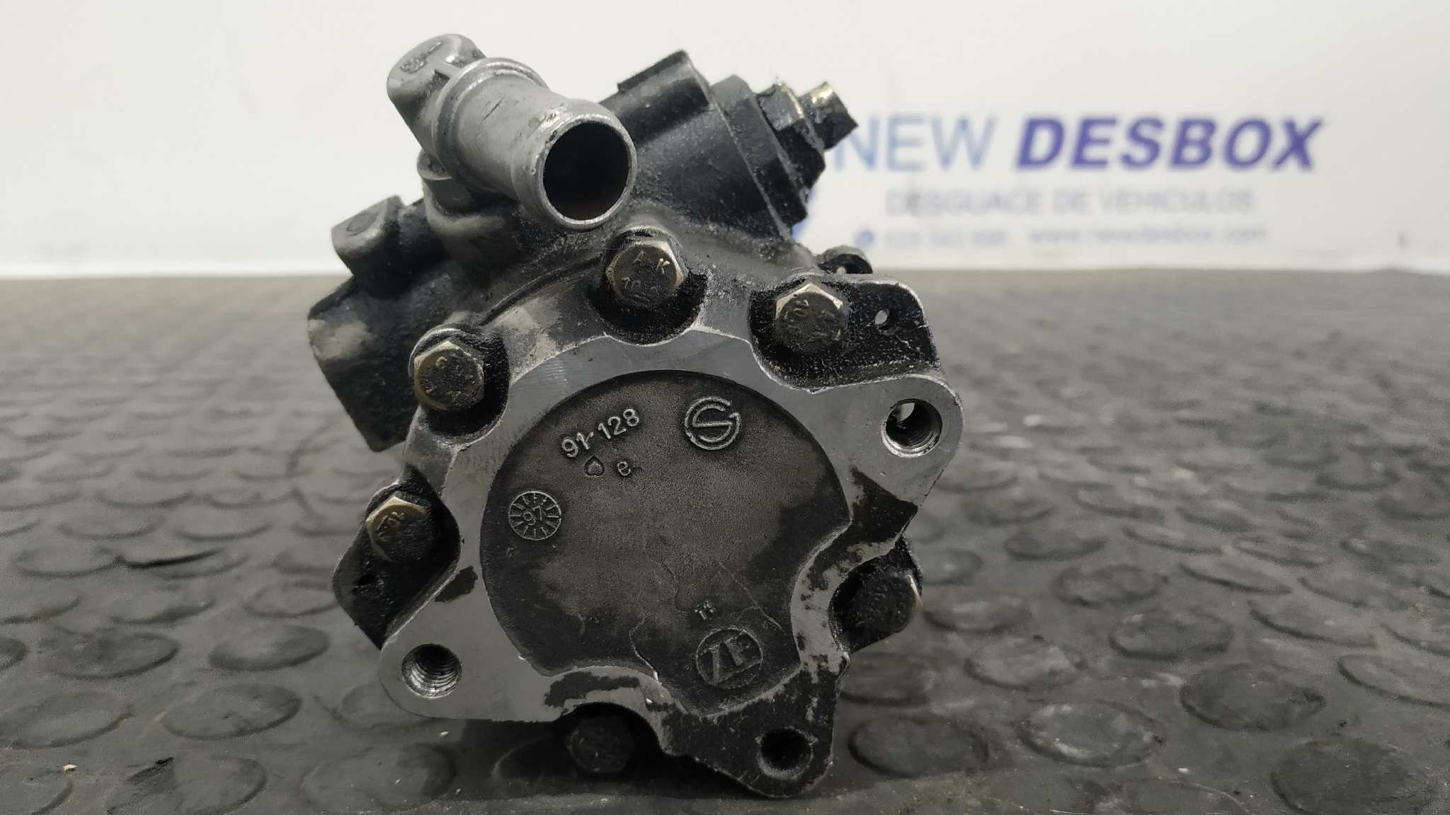 BOMBA DIRECCION BMW SERIE 5 BERLINA (E39) - vista 5