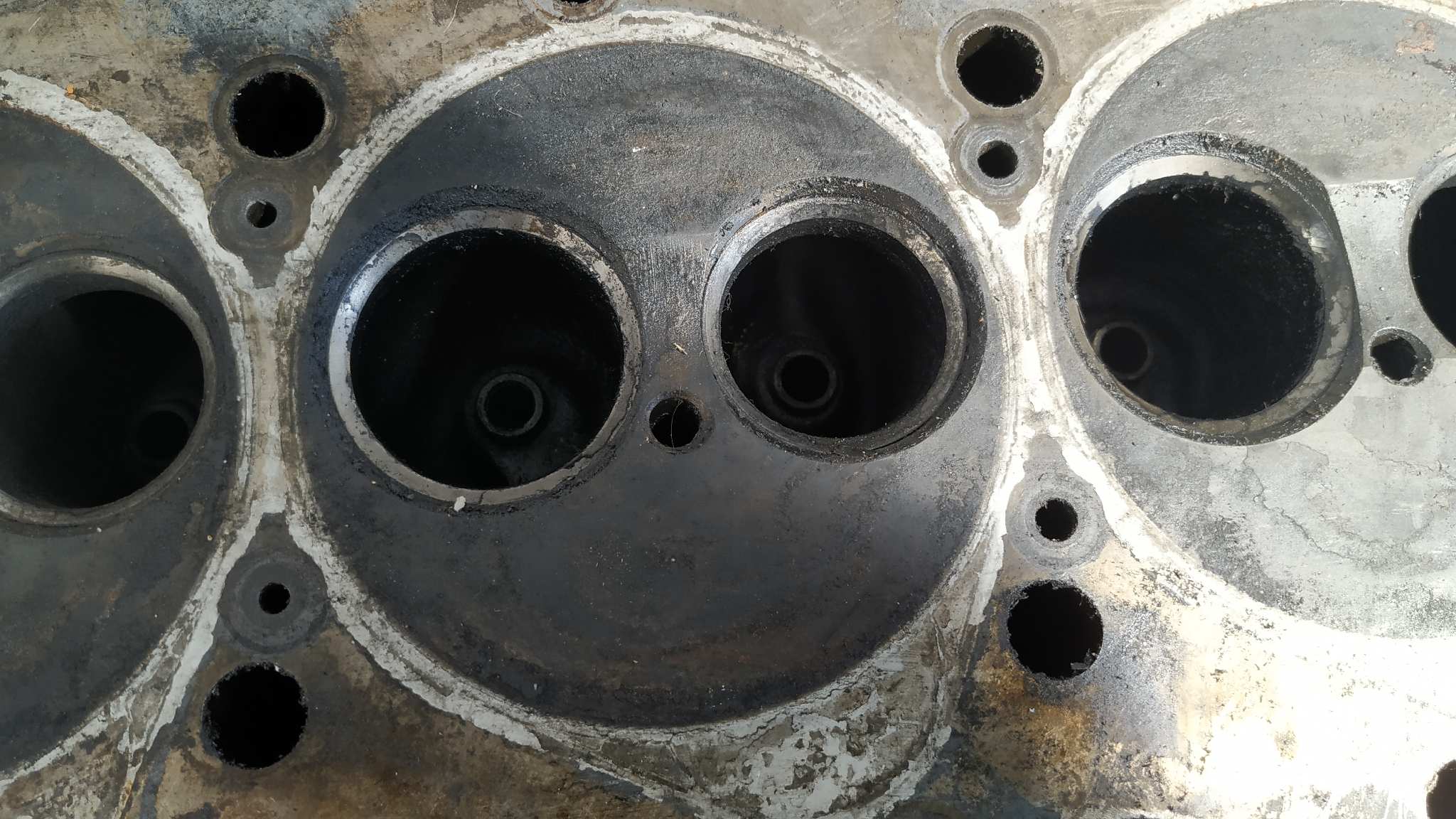 CULATA NISSAN TRADE 100 - vista 11