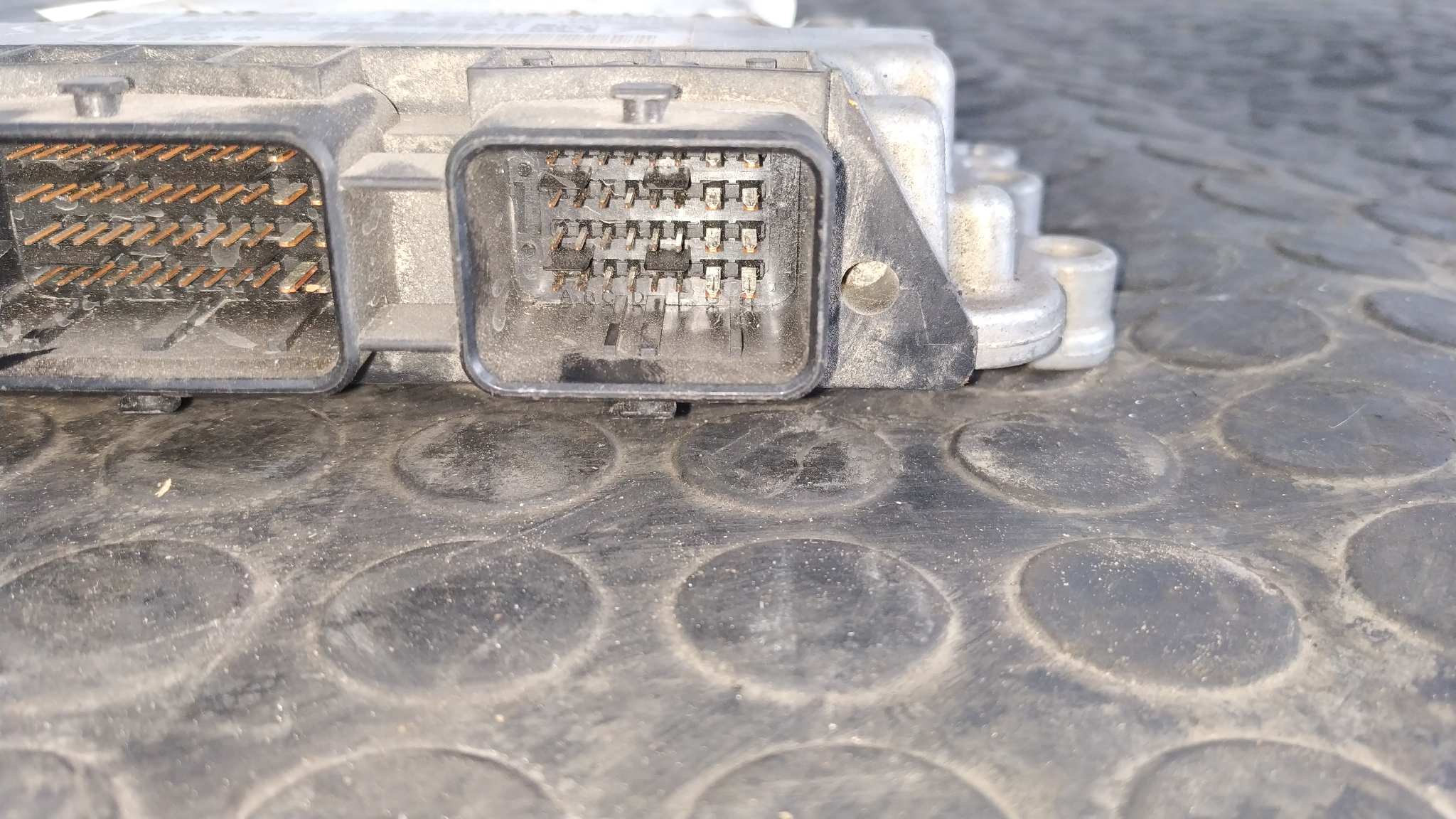 CENTRALITA MOTOR UCE PEUGEOT 207 SW - vista 5