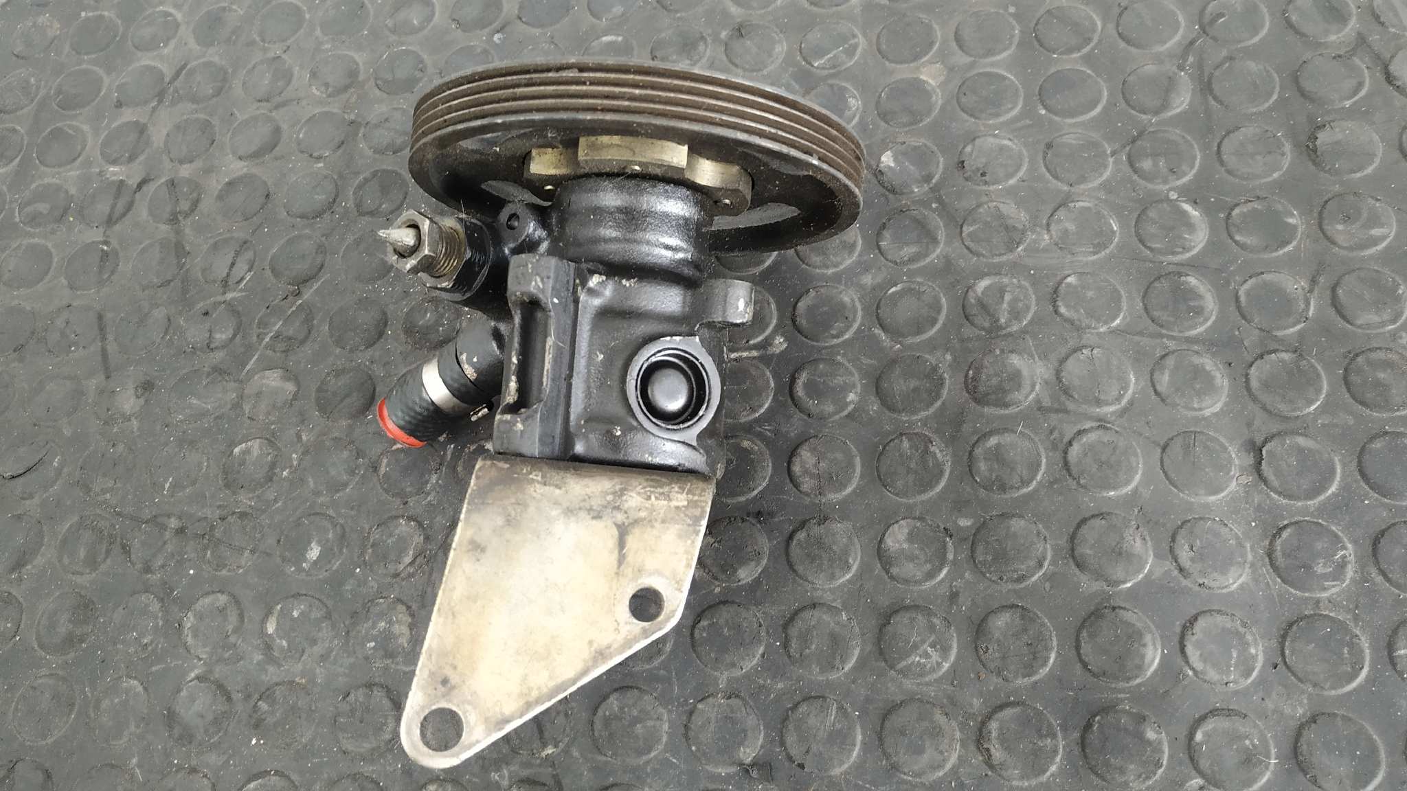 BOMBA DIRECCION PEUGEOT 405 BERLINA - vista 7