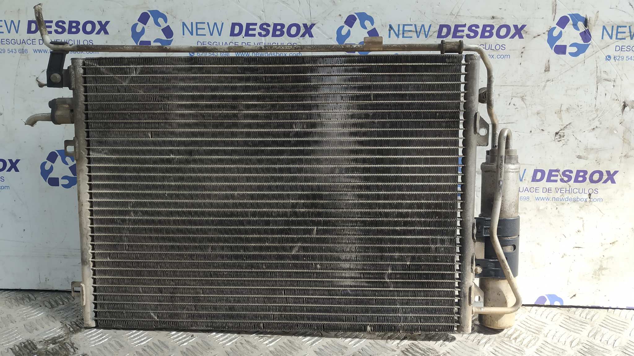 CONDENSADOR / RADIADOR  AIRE ACONDICIONADO RENAULT CLIO II FASE I (B/CBO) - vista 3