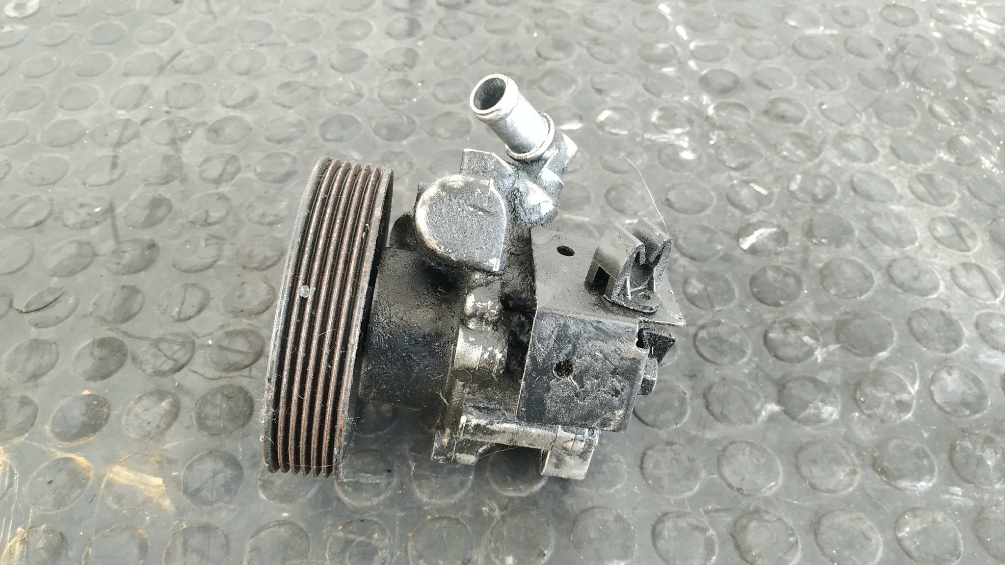 BOMBA DIRECCION PEUGEOT 806 1.9 - vista 2