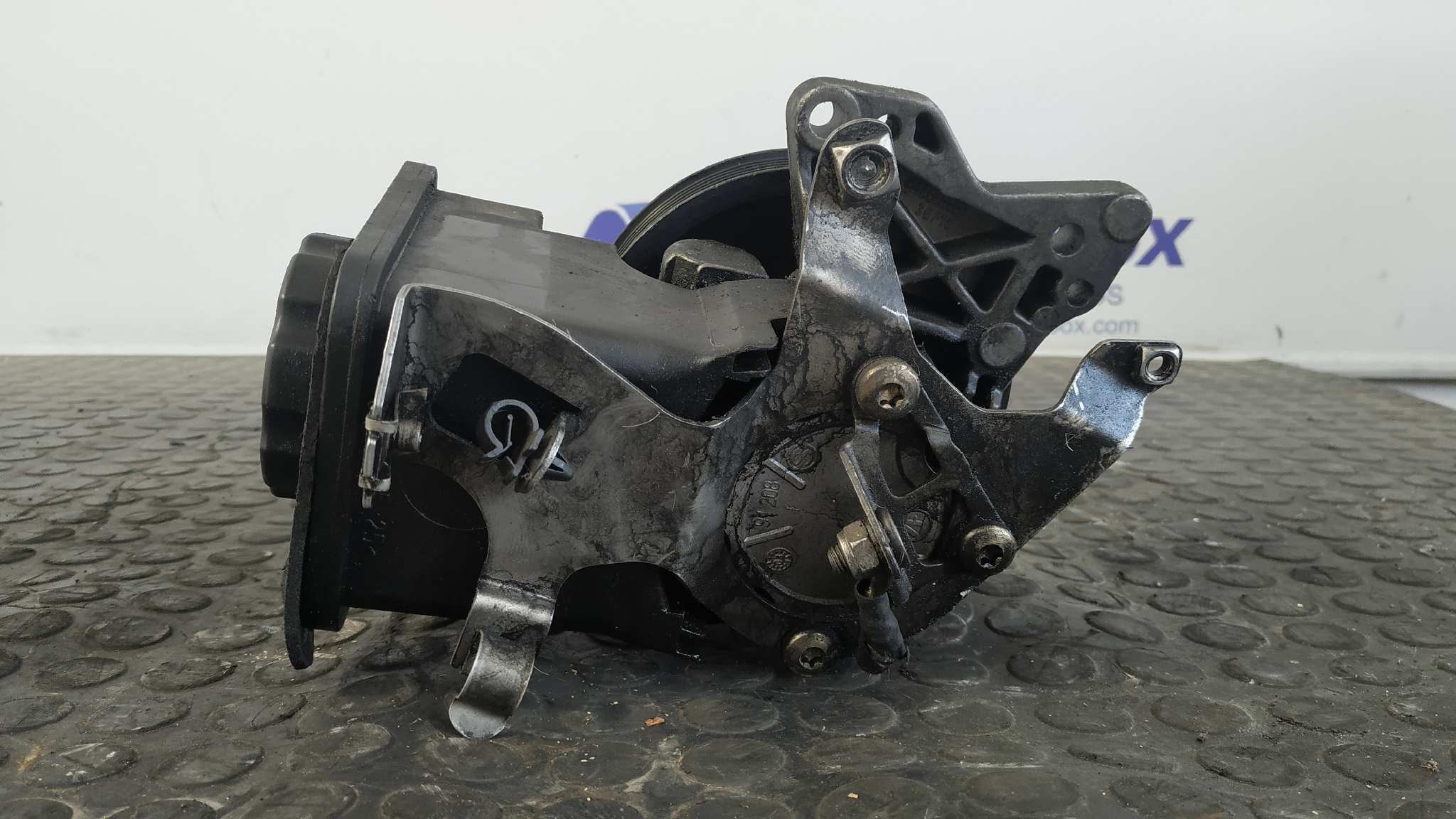 BOMBA DIRECCION BMW SERIE 3 BERLINA (E46) - vista 3