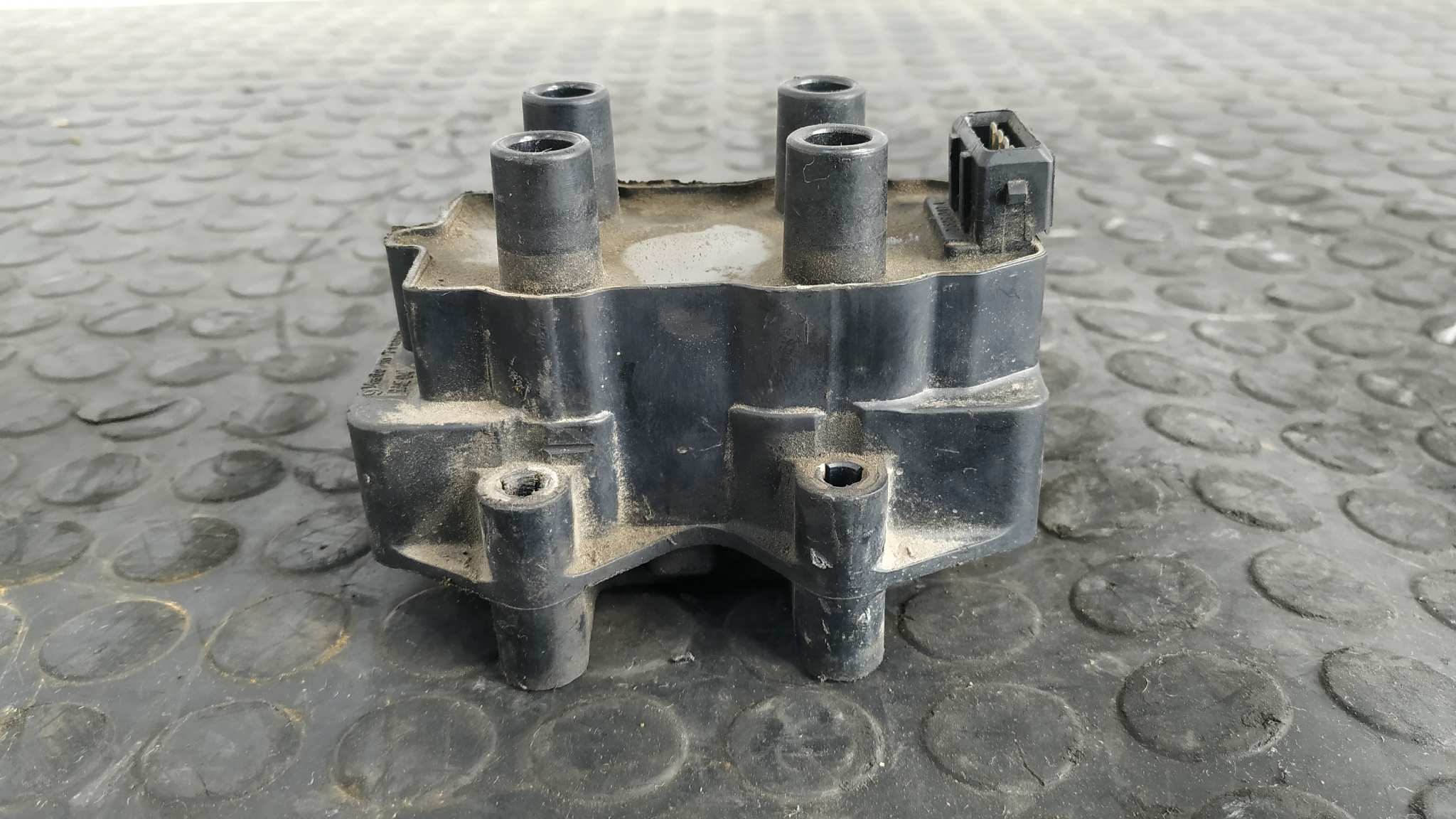 BOBINA ENCENDIDO PEUGEOT 306 BERLINA 3/4/5 PUERTAS (S2) - vista 2