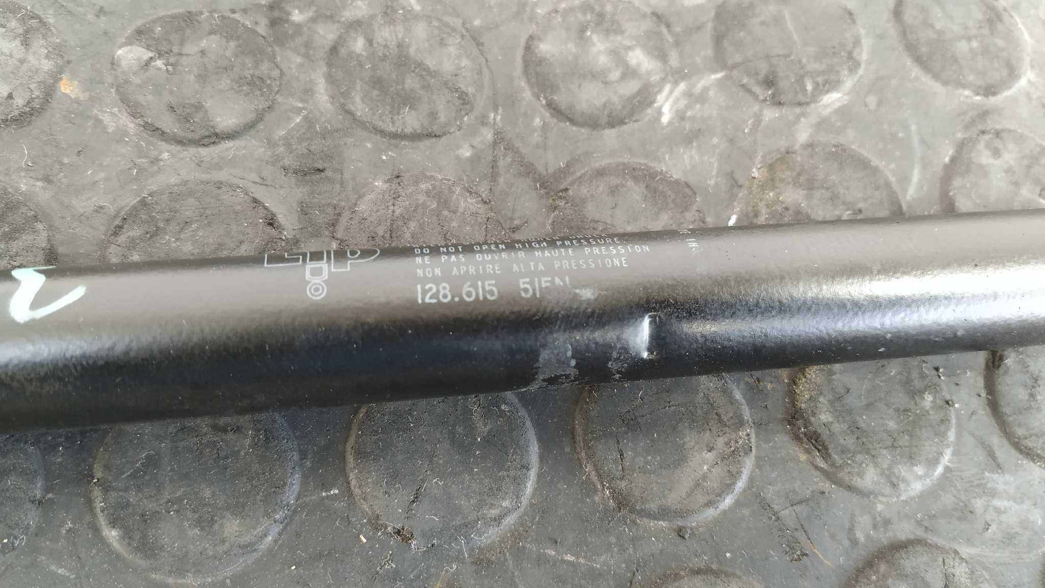 AMORTIGUADORES MALETERO / PORTON RENAULT MEGANE I SCENIC (JA0) - vista 2