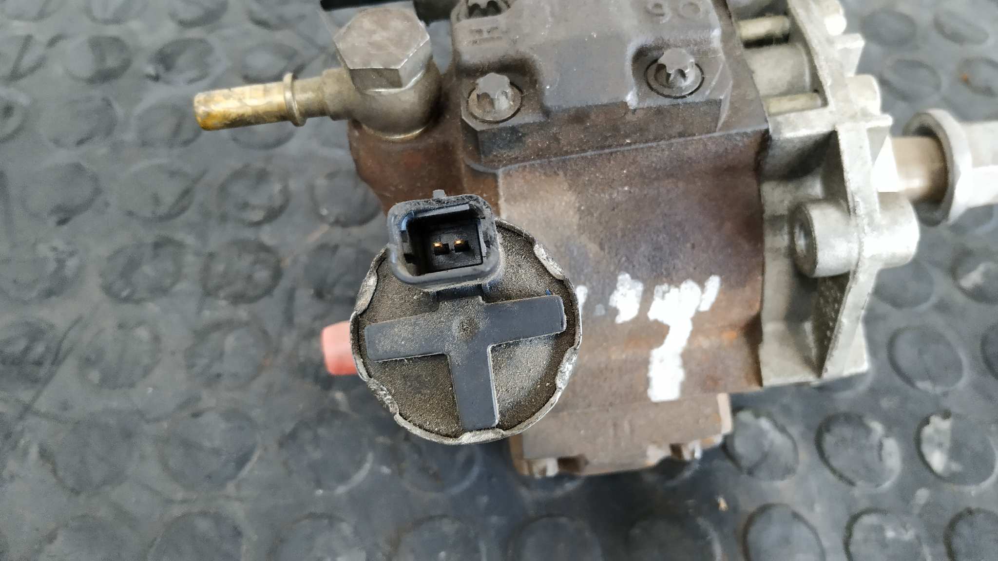 BOMBA INYECCION CITROEN C2 1.4 - vista 2