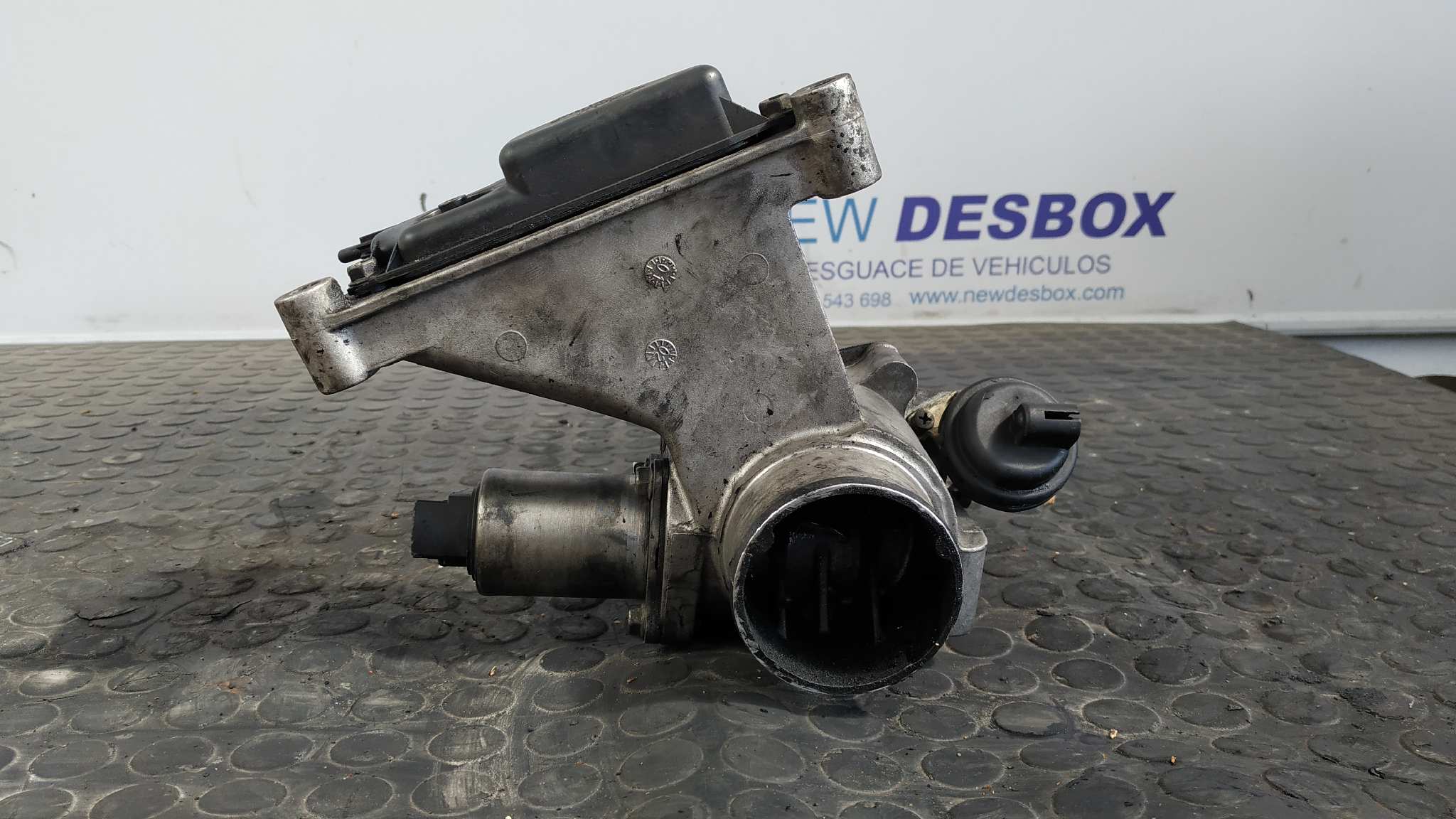 VALVULA EGR RENAULT VEL SATIS (BJ0) - vista 2