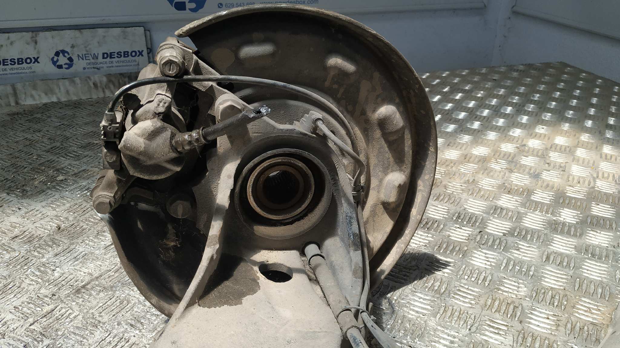 MANGUETA TRASERA IZQUIERDA MERCEDES-BENZ VITO CAJA CERRADA 6.03 -> - vista 7