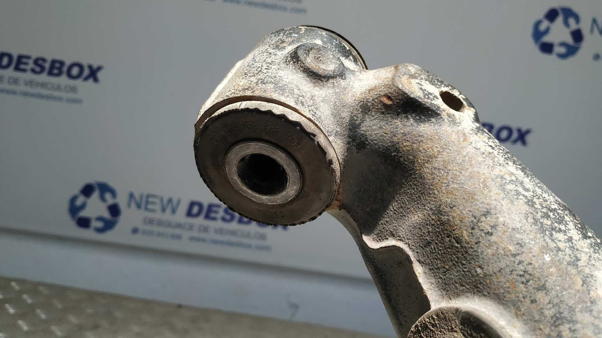 MANGUETA TRASERA IZQUIERDA MERCEDES-BENZ VITO CAJA CERRADA 6.03 -> - vista 4