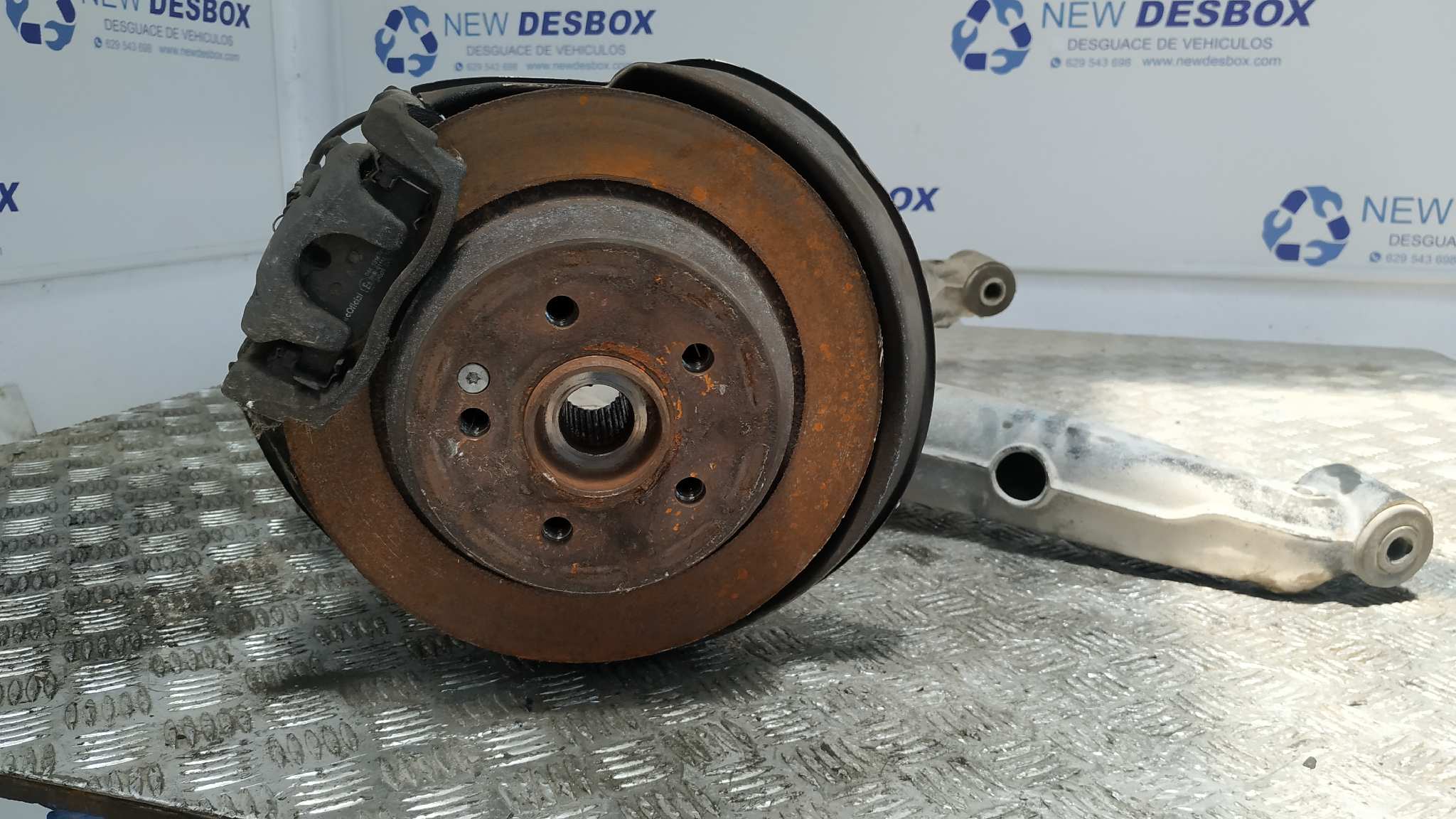 MANGUETA TRASERA DERECHA MERCEDES-BENZ VITO CAJA CERRADA 6.03 -> - vista 3