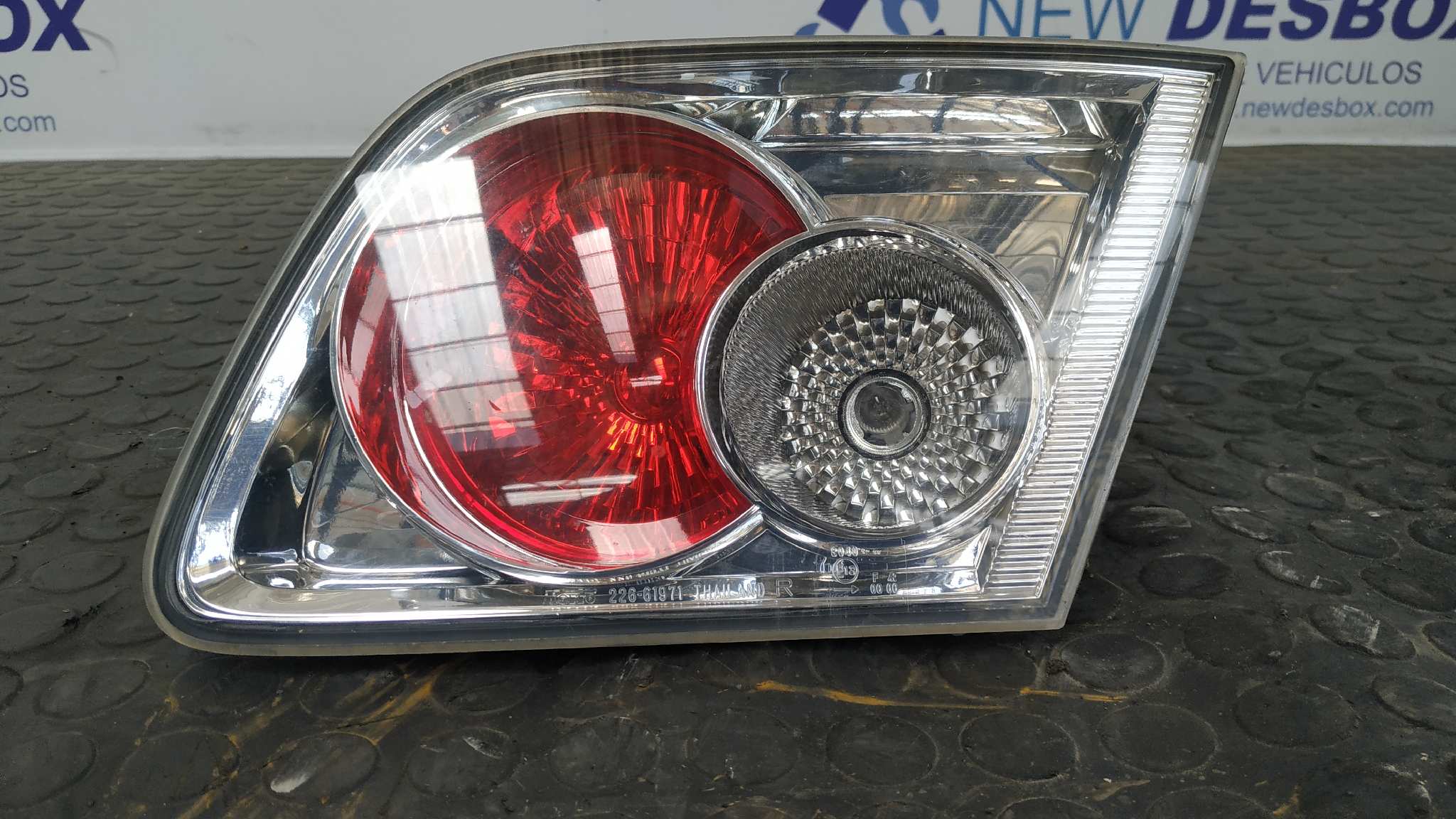 PILOTO PORTON DERECHO MAZDA 6 BERLINA (GG)