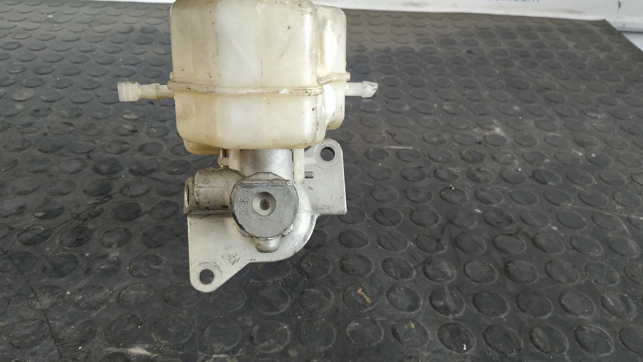 BOMBA FRENO BMW SERIE 1 BERLINA (E81/E87) - vista 7