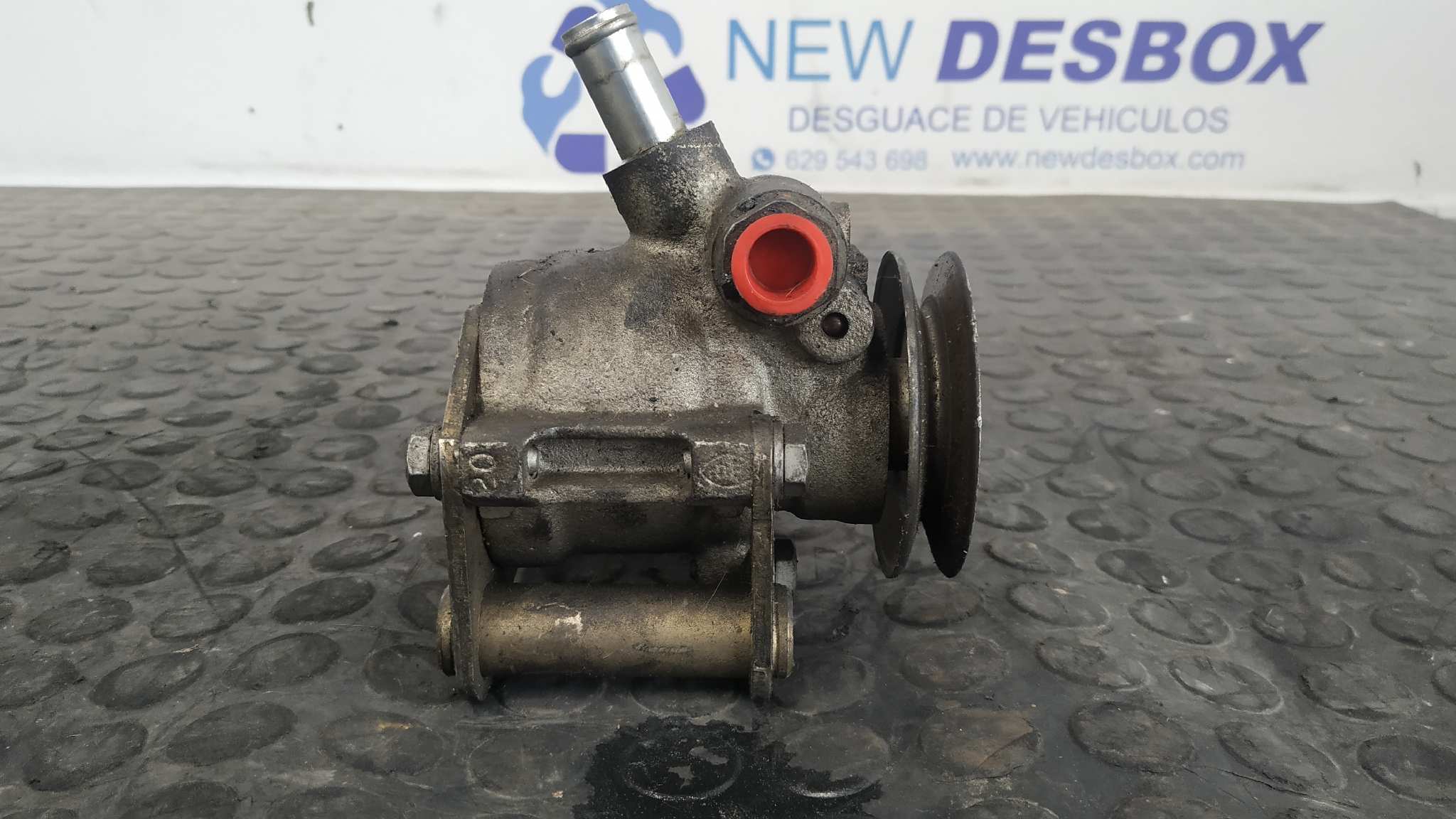 BOMBA DIRECCION PEUGEOT 205 BERLINA - vista 7