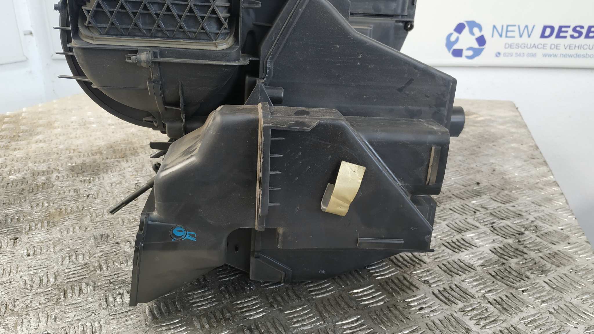 CALEFACCION ENTERA NORMAL MERCEDES-BENZ VITO CAJA CERRADA 6.03 -> - vista 9