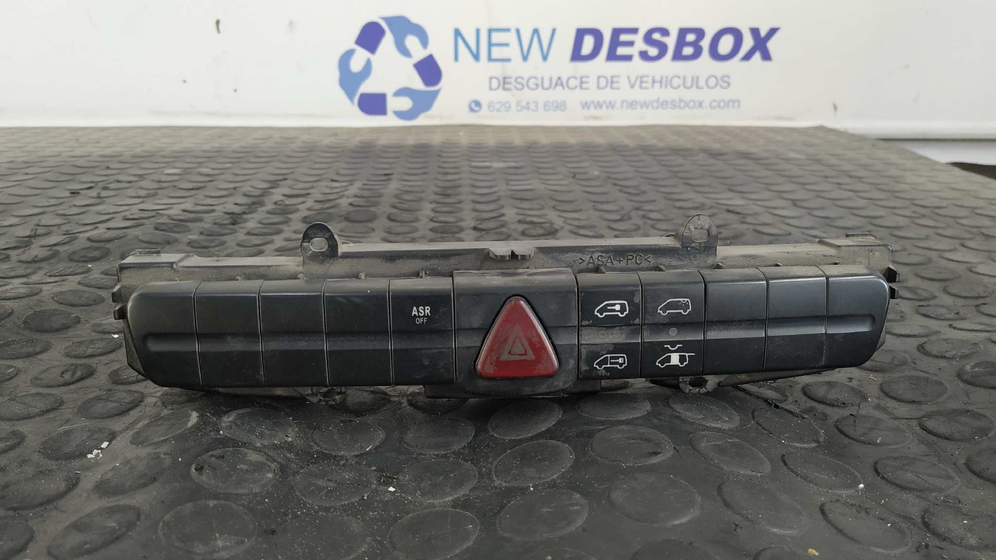 WARNING MERCEDES-BENZ VITO CAJA CERRADA 6.03 ->