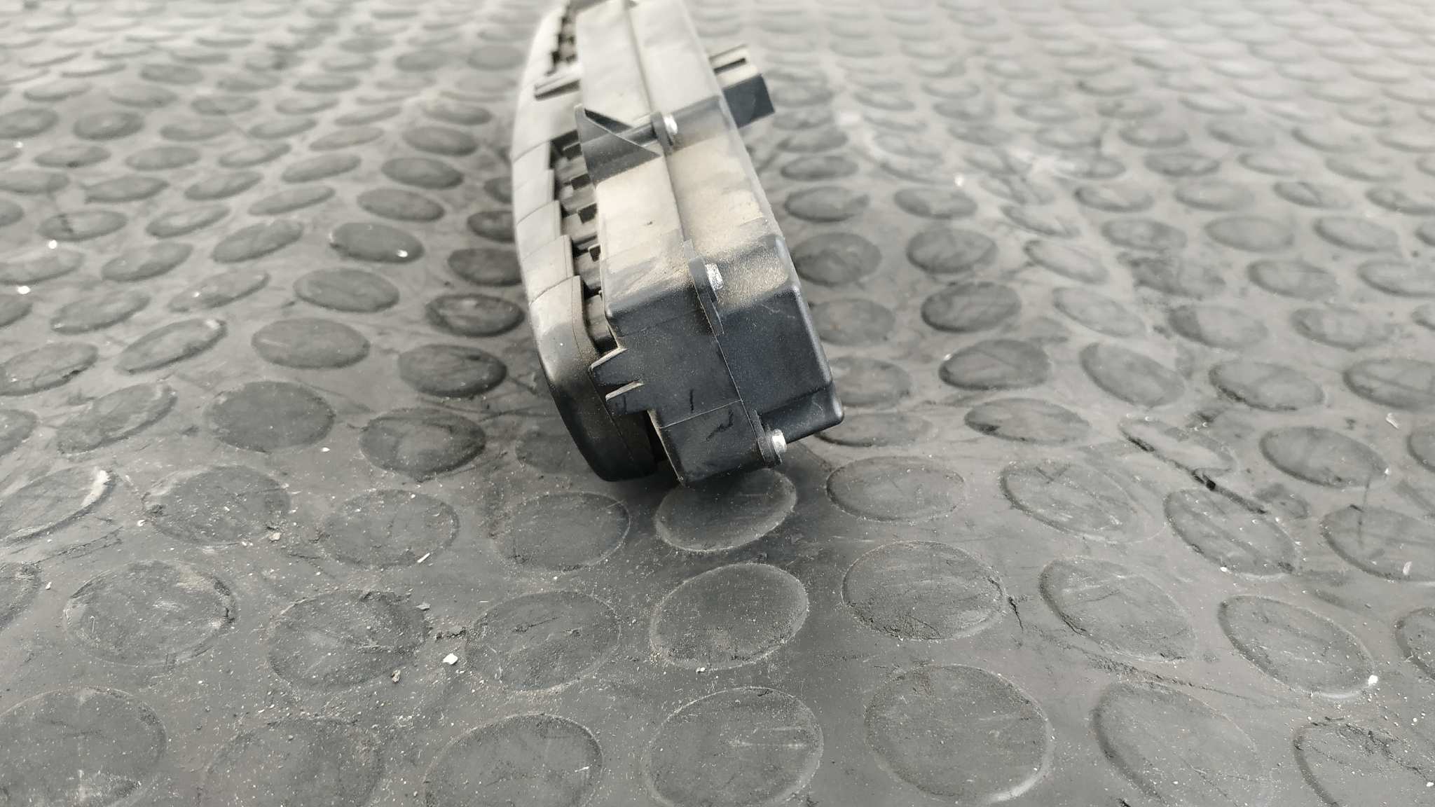 WARNING MERCEDES-BENZ VITO CAJA CERRADA 6.03 -> - vista 5