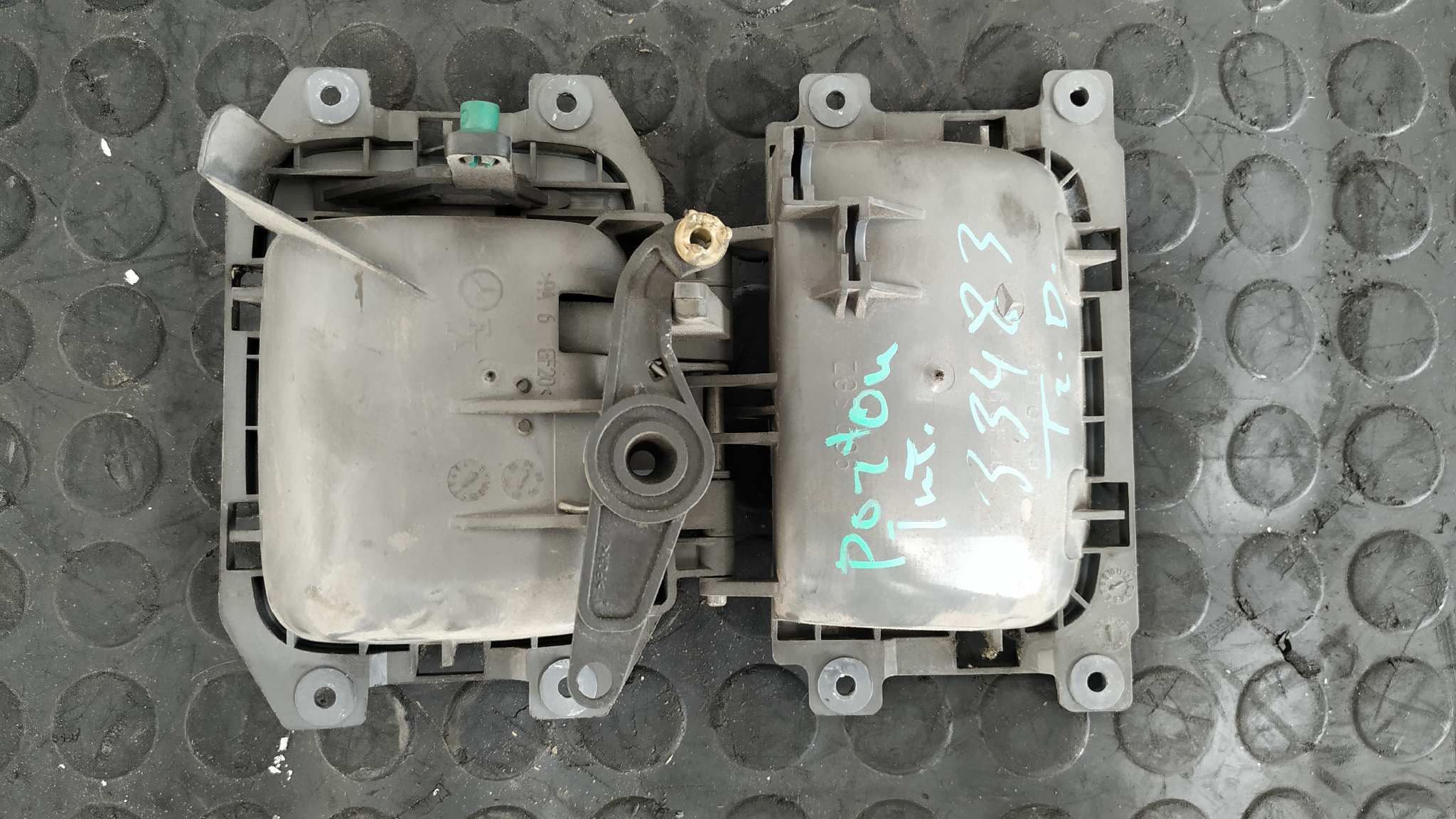 MANETA INTERIOR TRASERA DERECHA MERCEDES-BENZ VITO CAJA CERRADA 6.03 -> - vista 5