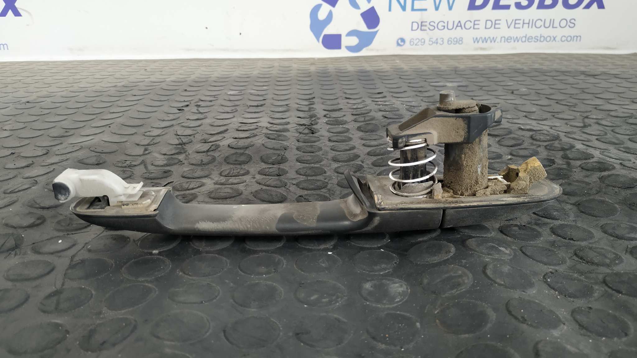 MANETA DELANTERA IZQUIERDA MERCEDES-BENZ VITO CAJA CERRADA 6.03 -> - vista 3