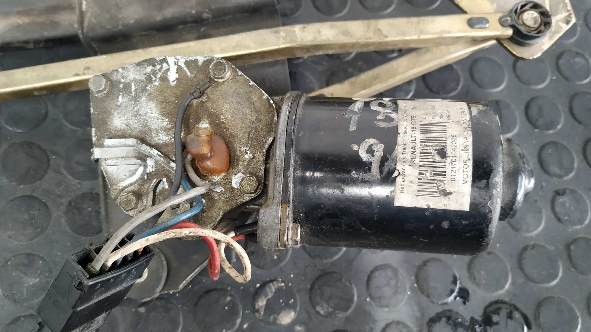 MOTOR LIMPIA DELANTERO RENAULT 18 - vista 2