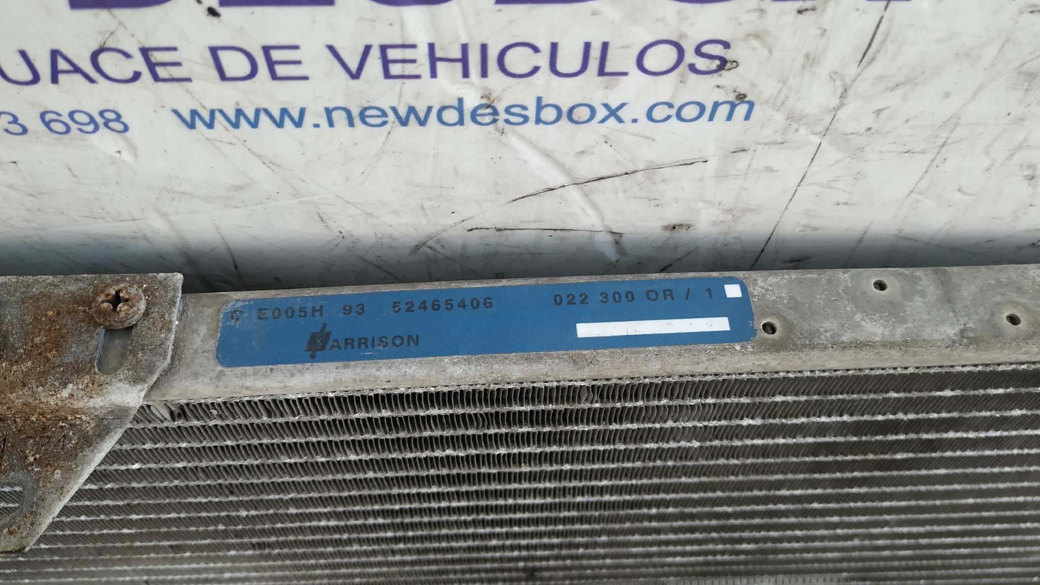 CONDENSADOR / RADIADOR  AIRE ACONDICIONADO MERCEDES-BENZ 190 - vista 5