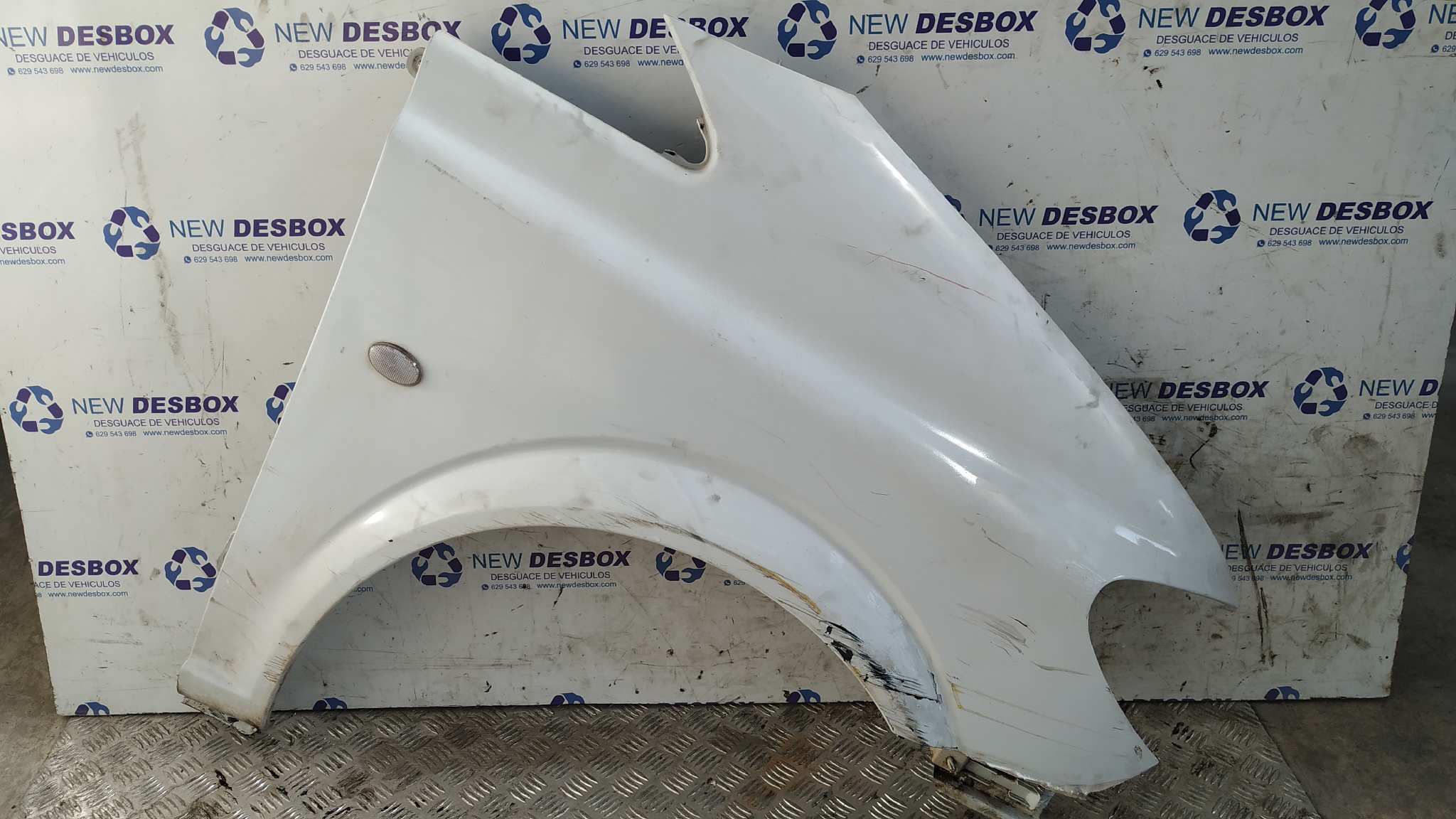 ALETA DELANTERA DERECHA MERCEDES-BENZ VITO CAJA CERRADA 6.03 ->