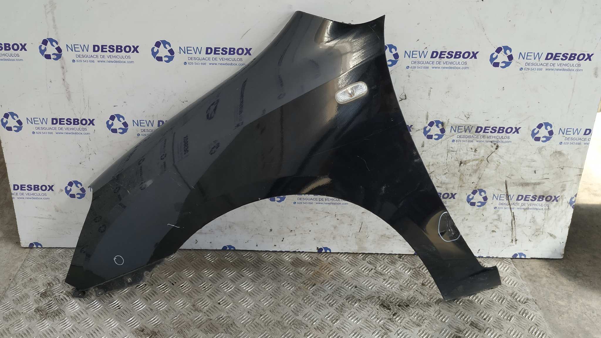 ALETA DELANTERA IZQUIERDA KIA CARENS (UN)