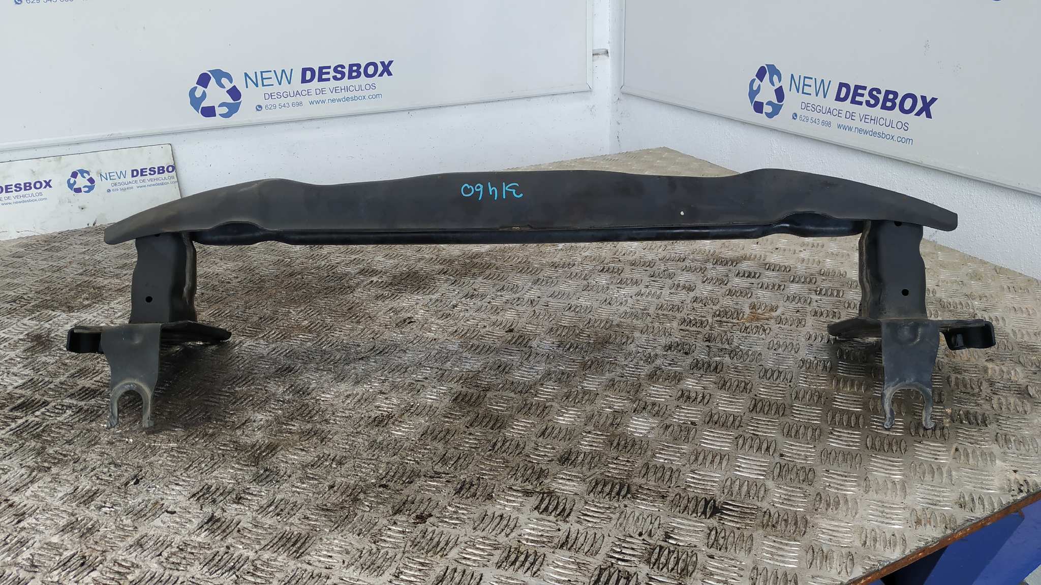 REFUERZO PARAGOLPES DELANTERO VOLKSWAGEN TOUAREG (7LA) - vista 6