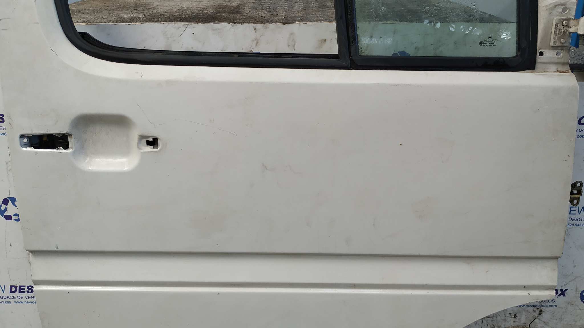 PUERTA DELANTERA DERECHA VOLKSWAGEN LT CAJA CERRADA / COMBI (MOD. 1997) - vista 5