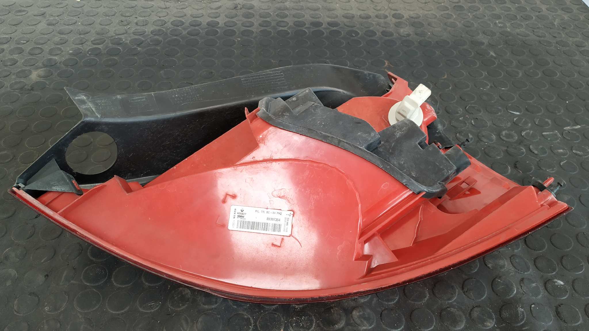 PILOTO TRASERO IZQUIERDO RENAULT MEGANE II BERLINA 5P - vista 7