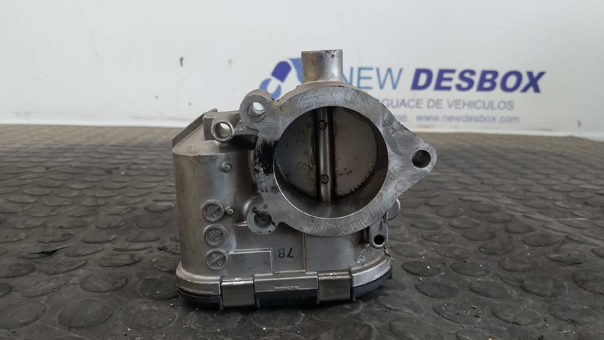 CAJA MARIPOSA PEUGEOT 206 CC - vista 8