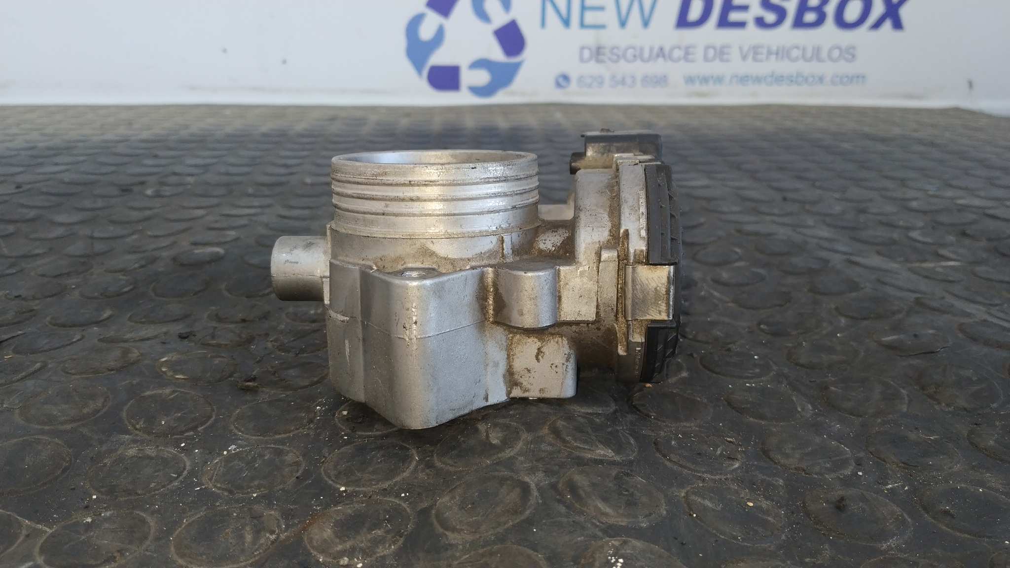 CAJA MARIPOSA PEUGEOT 206 CC - vista 7