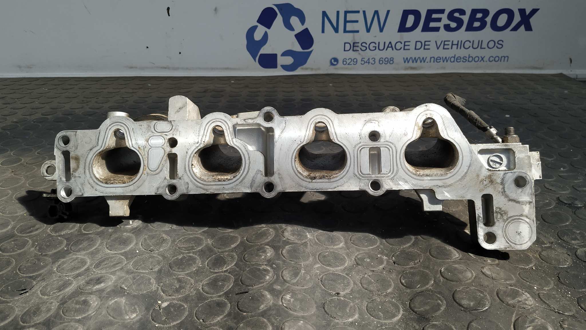 COLECTOR ADMISION ALFA ROMEO 147 (190) - vista 3