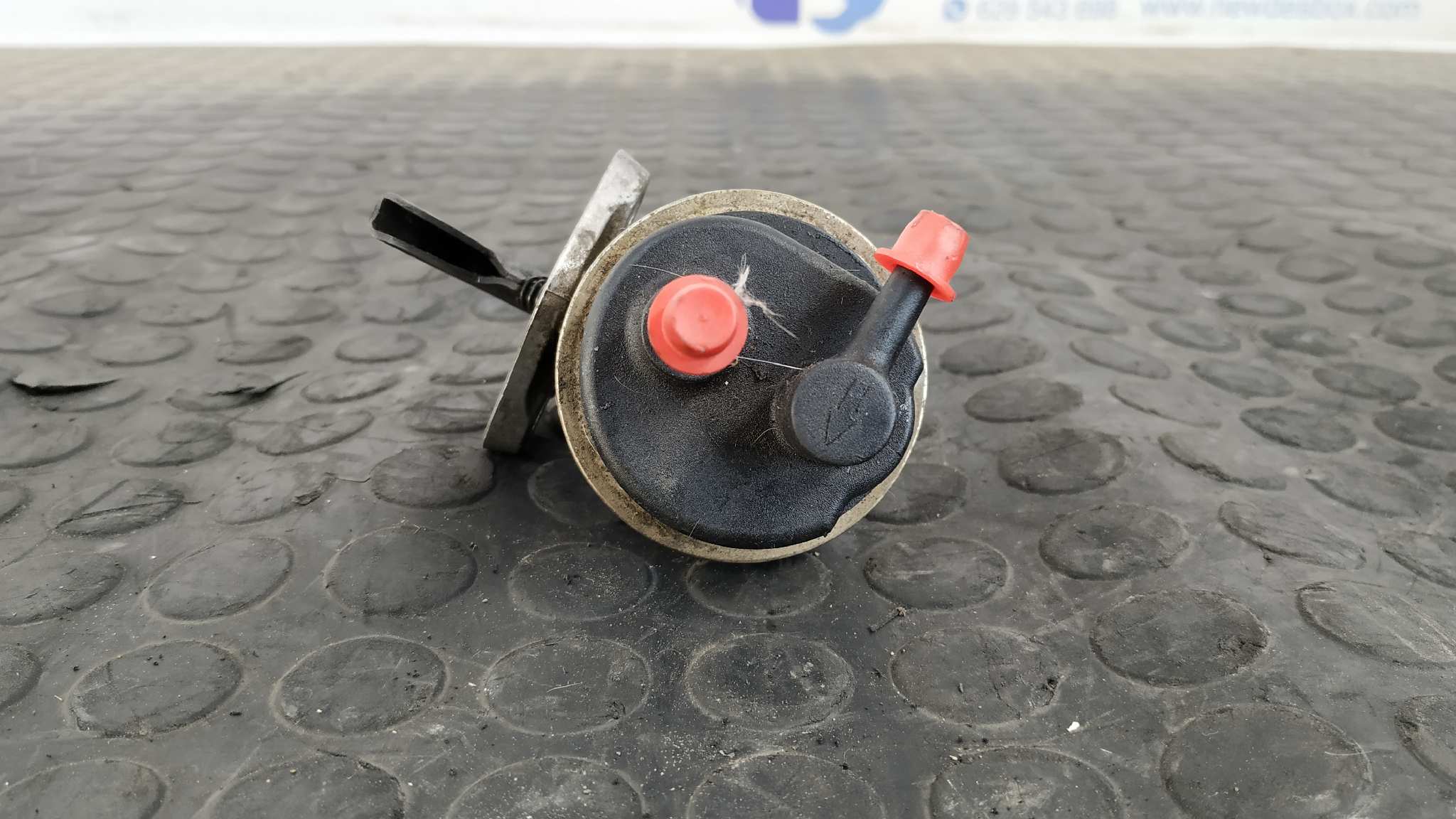 BOMBA COMBUSTIBLE PEUGEOT 205 BERLINA - vista 3