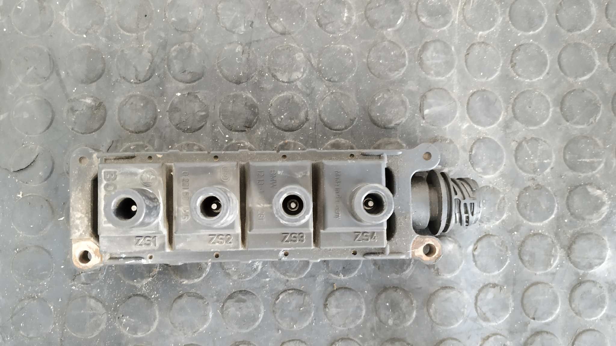 BOBINA ENCENDIDO BMW SERIE 3 BERLINA (E36) - vista 4