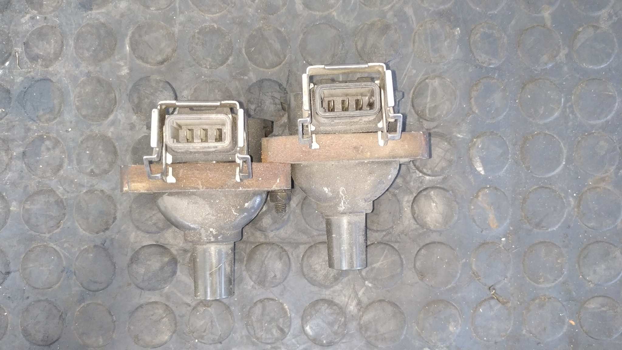 BOBINA ENCENDIDO BMW SERIE 3 COMPACTO (E36) - vista 2