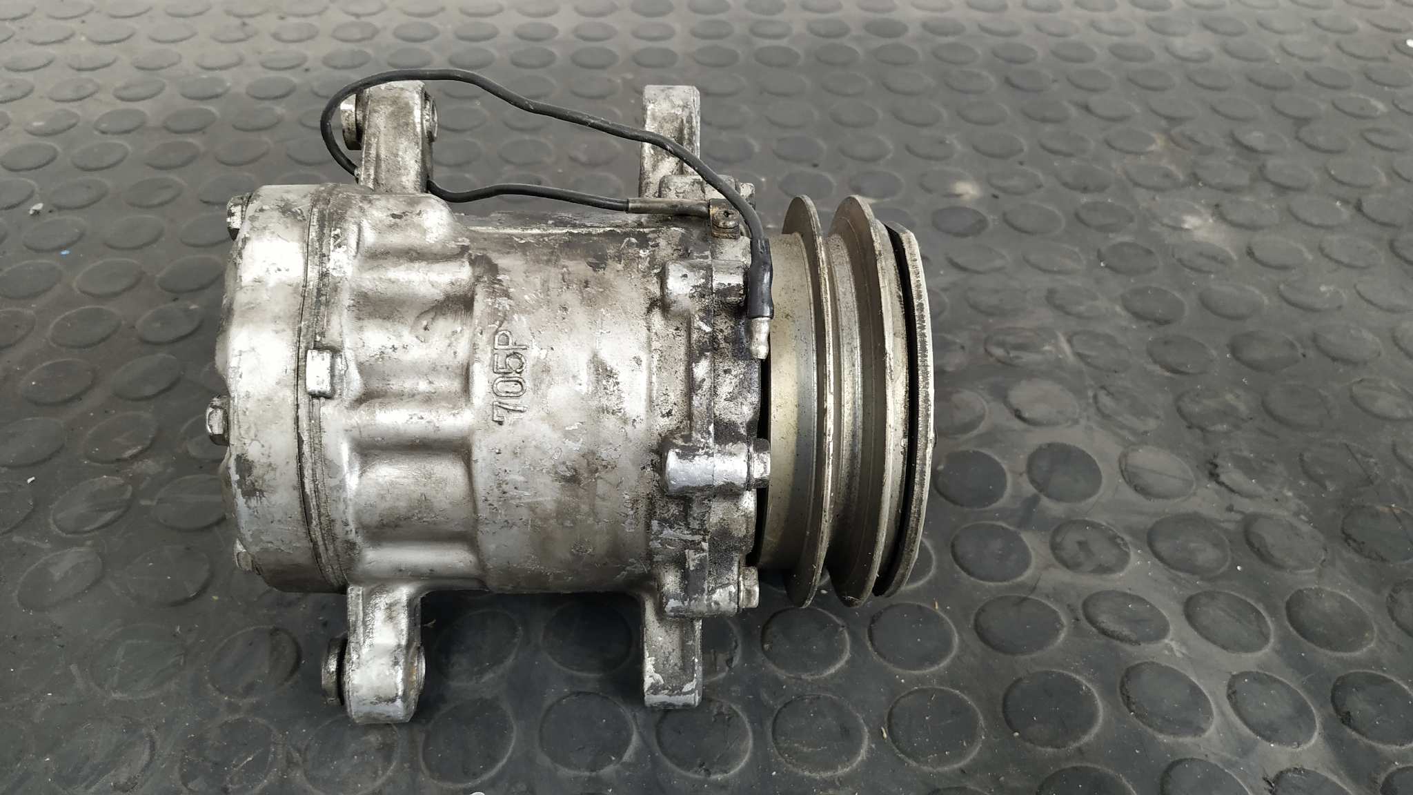 COMPRESOR AIRE ACONDICIONADO RENAULT 5 (B/C40) - vista 5