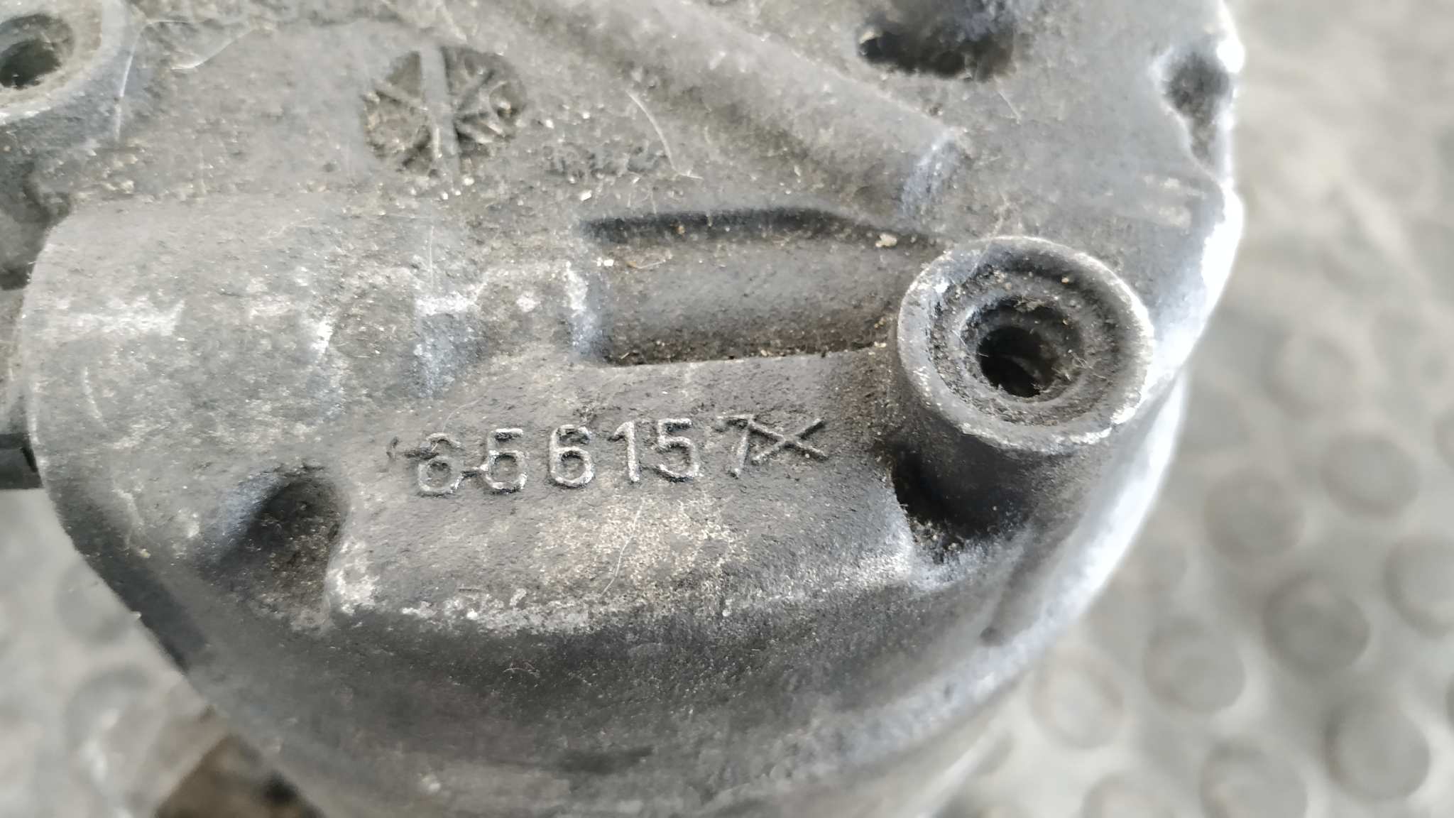 COMPRESOR AIRE ACONDICIONADO RENAULT ESPACE IV (JK0) - vista 3