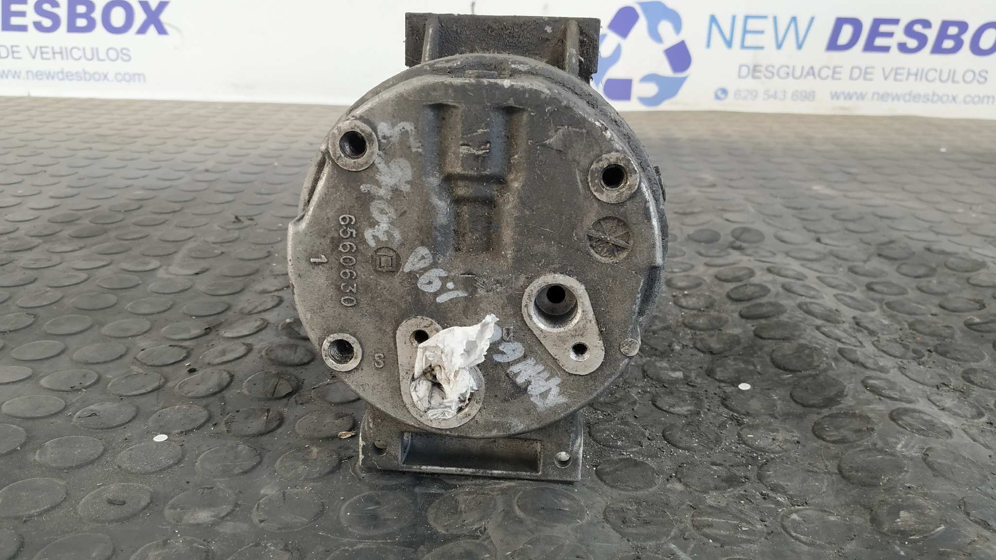 COMPRESOR AIRE ACONDICIONADO RENAULT MEGANE I SCENIC (JA0) - vista 3