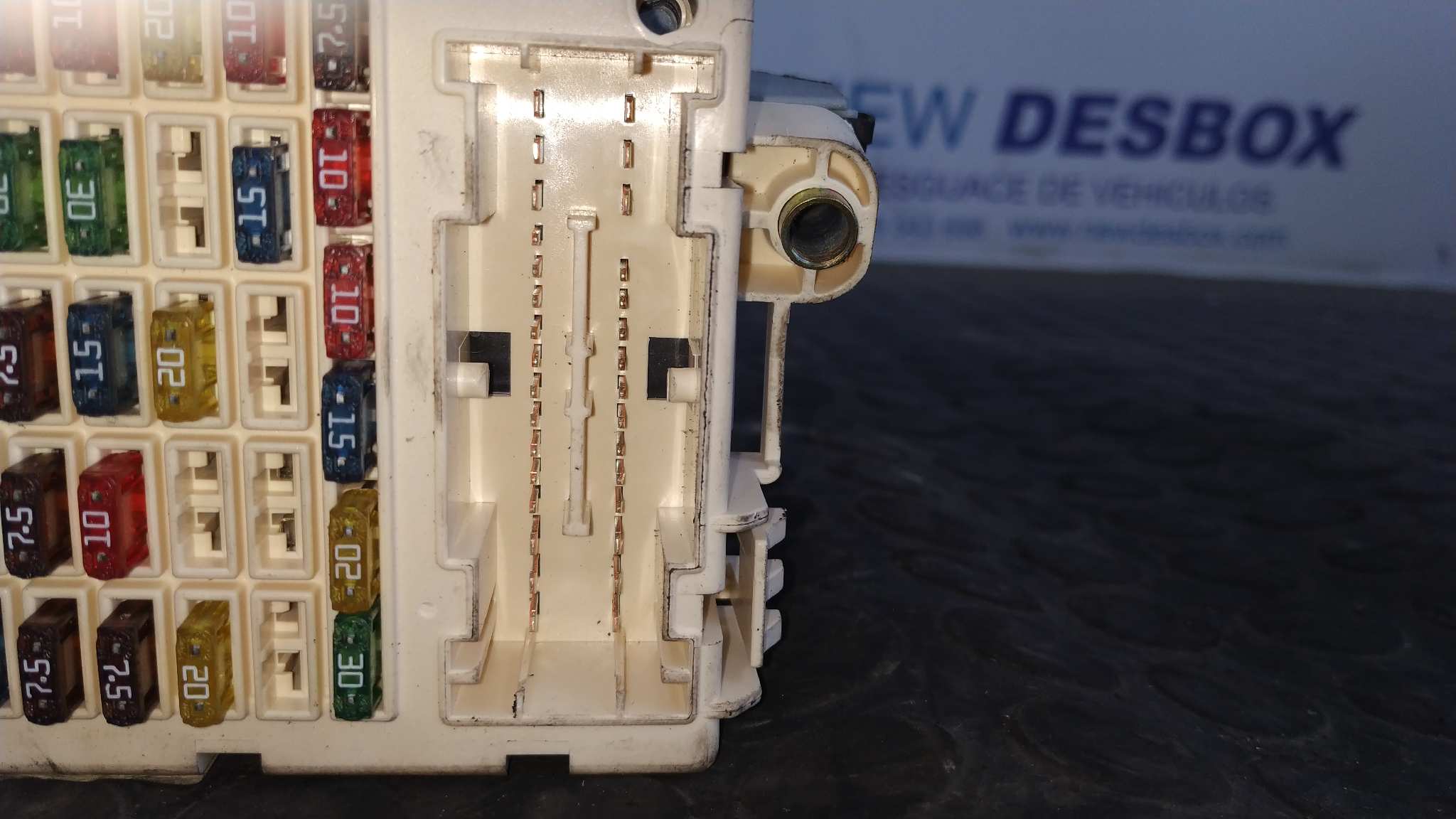 CAJA RELES / FUSIBLES FIAT STILO (192) - vista 4