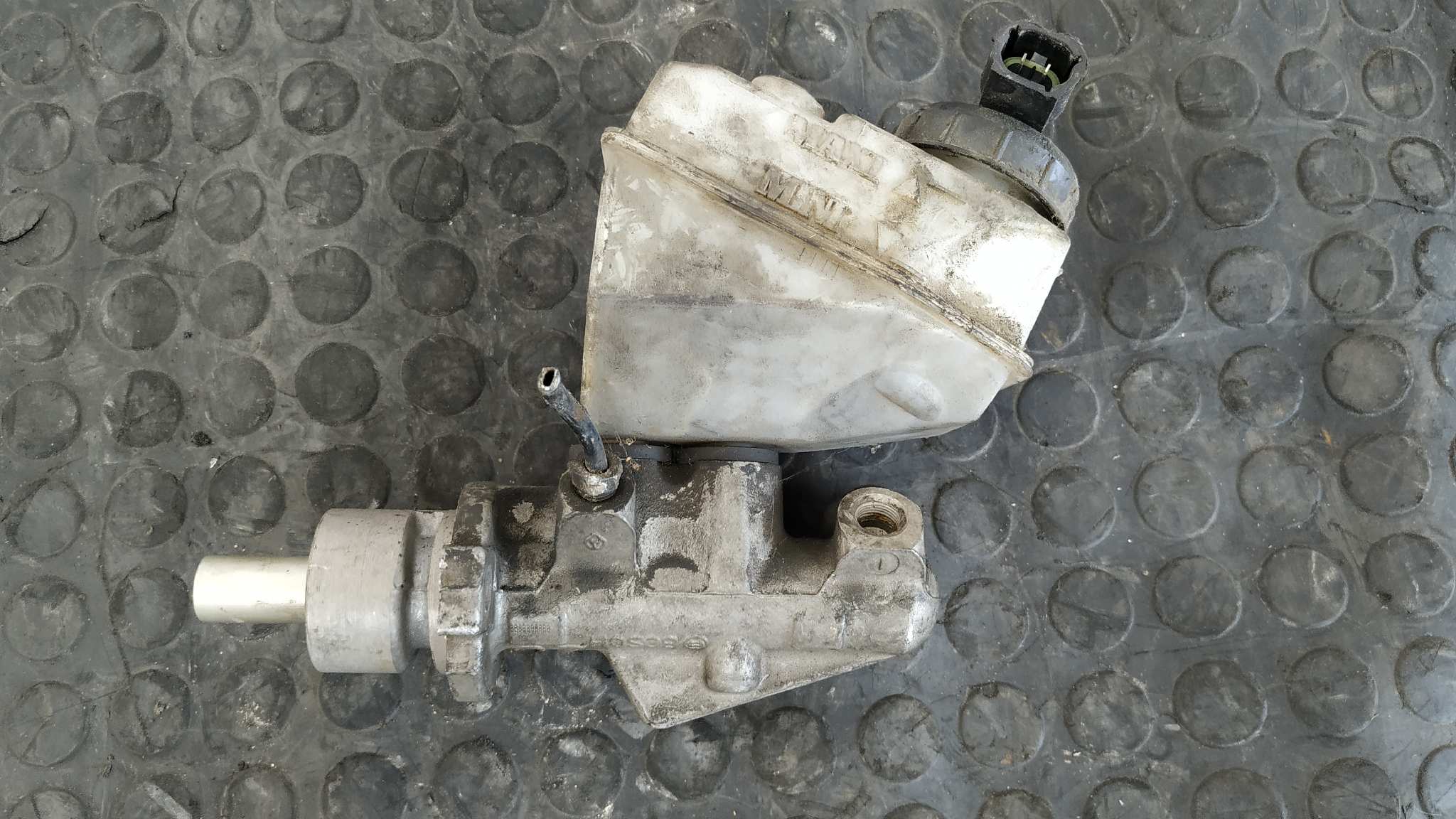 BOMBA FRENO RENAULT CLIO I FASE I+II (B/C57) - vista 7