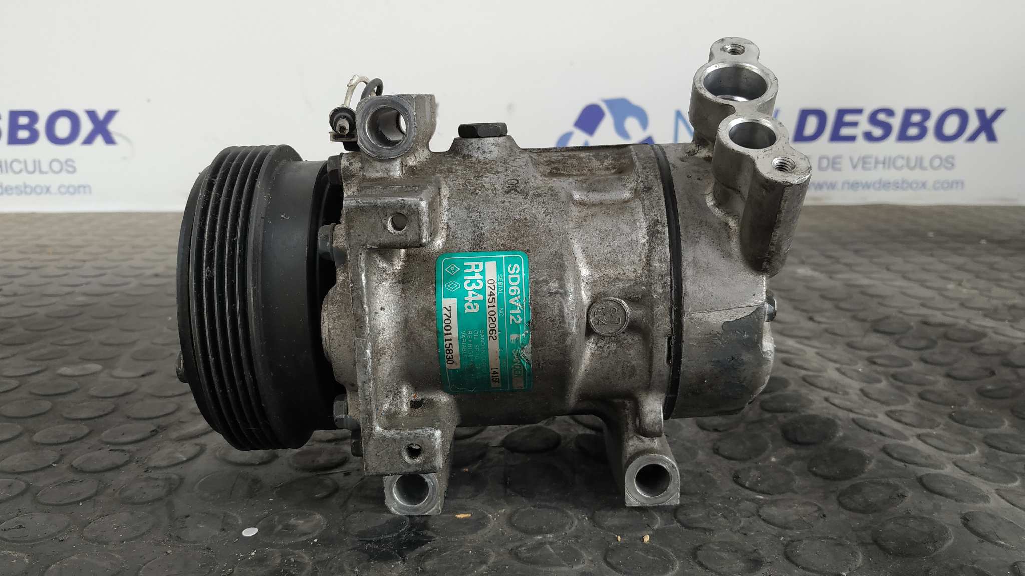 COMPRESOR AIRE ACONDICIONADO RENAULT KANGOO (F/KC0) - vista 3
