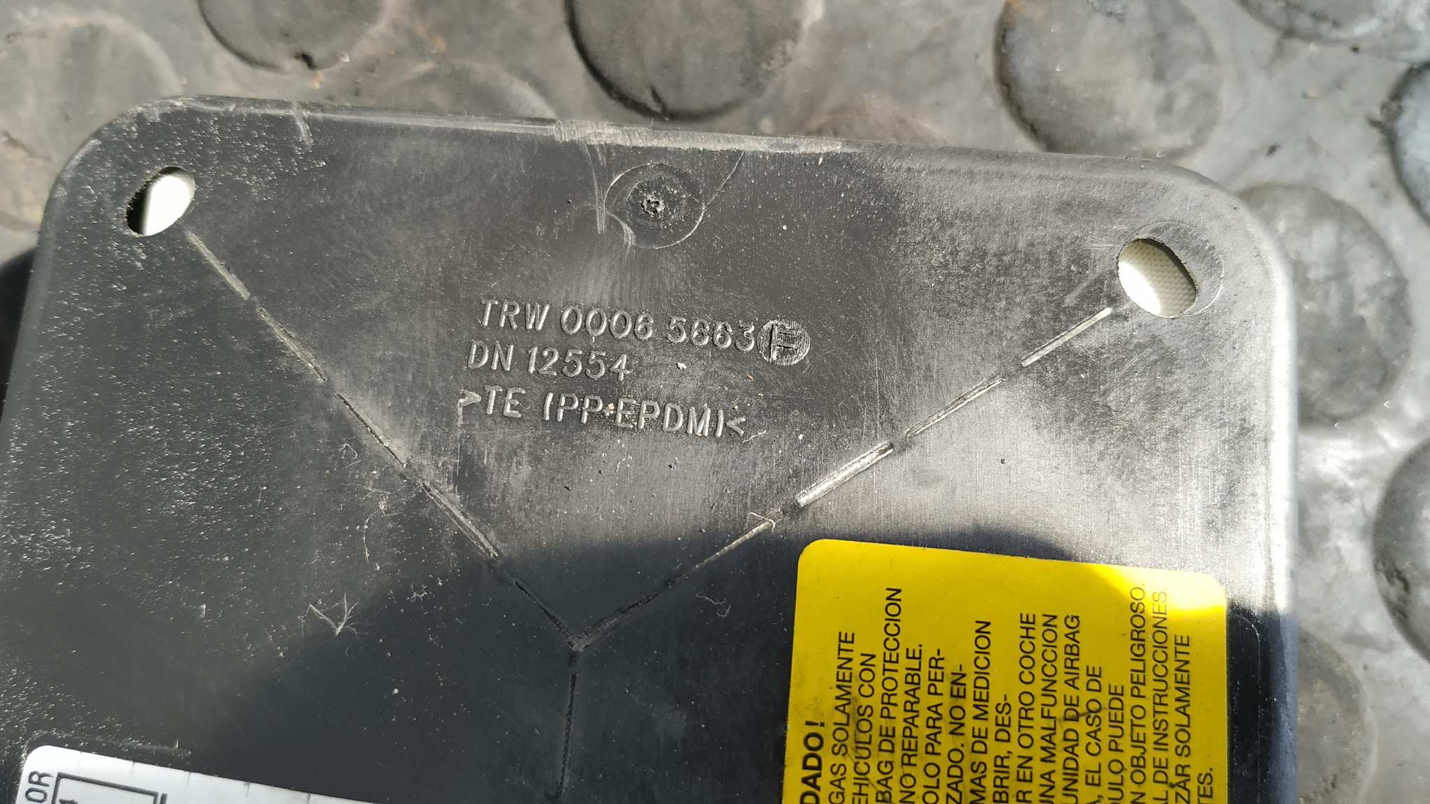 AIRBAG LATERAL DELANTERO IZQUIERDO BMW SERIE 3 BERLINA (E46) - vista 3