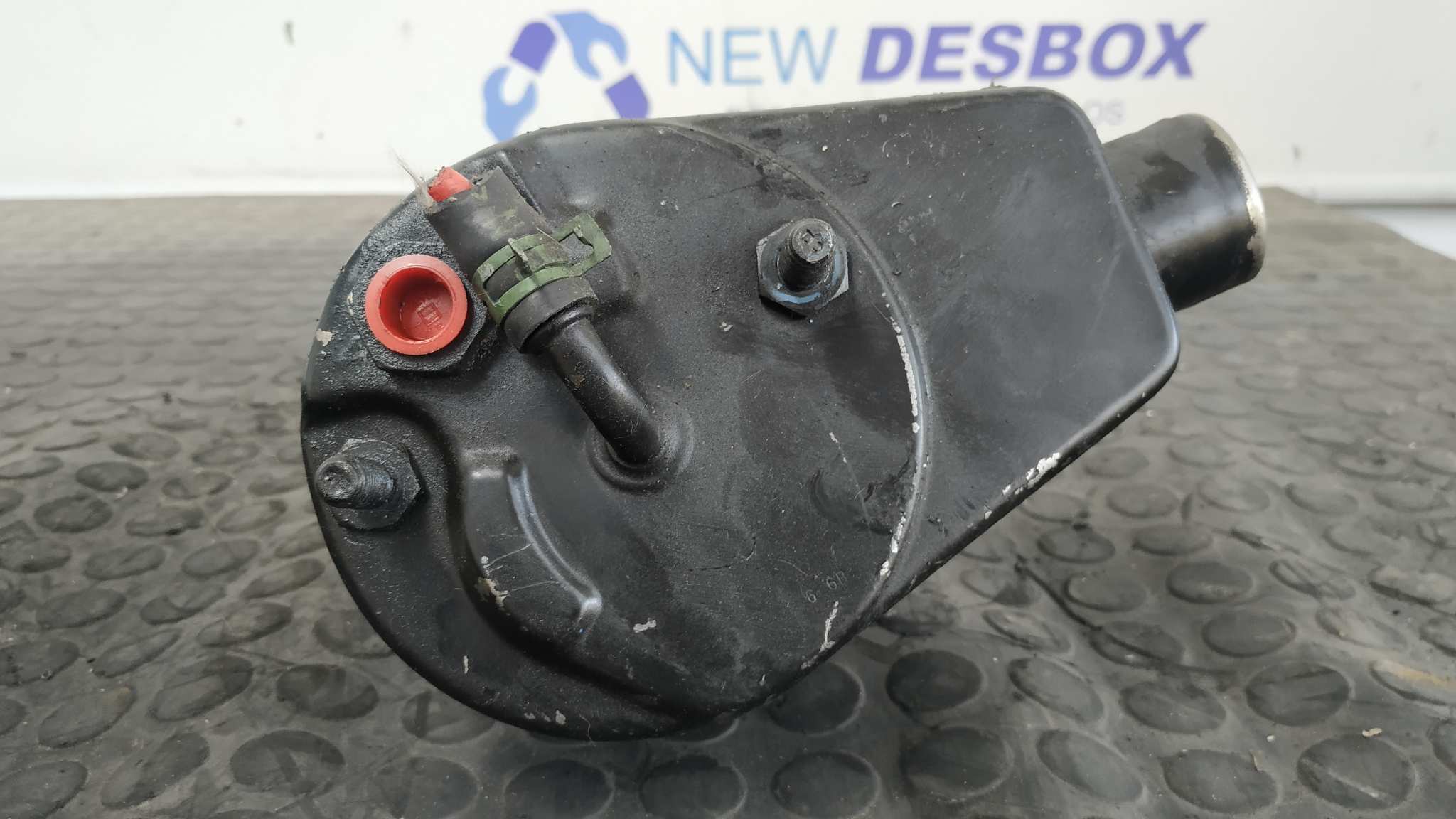 BOMBA DIRECCION RENAULT MEGANE I BERLINA HATCHBACK (BA0) - vista 3