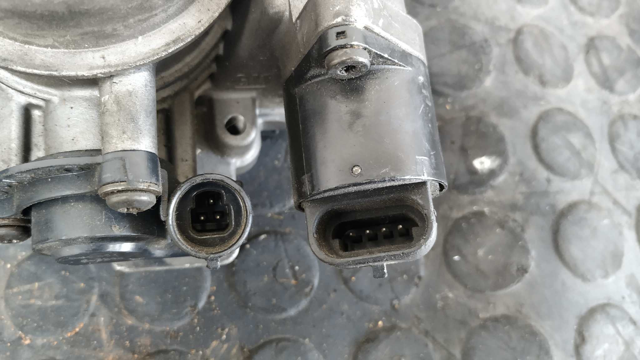 CAJA MARIPOSA OPEL ASTRA F - vista 8