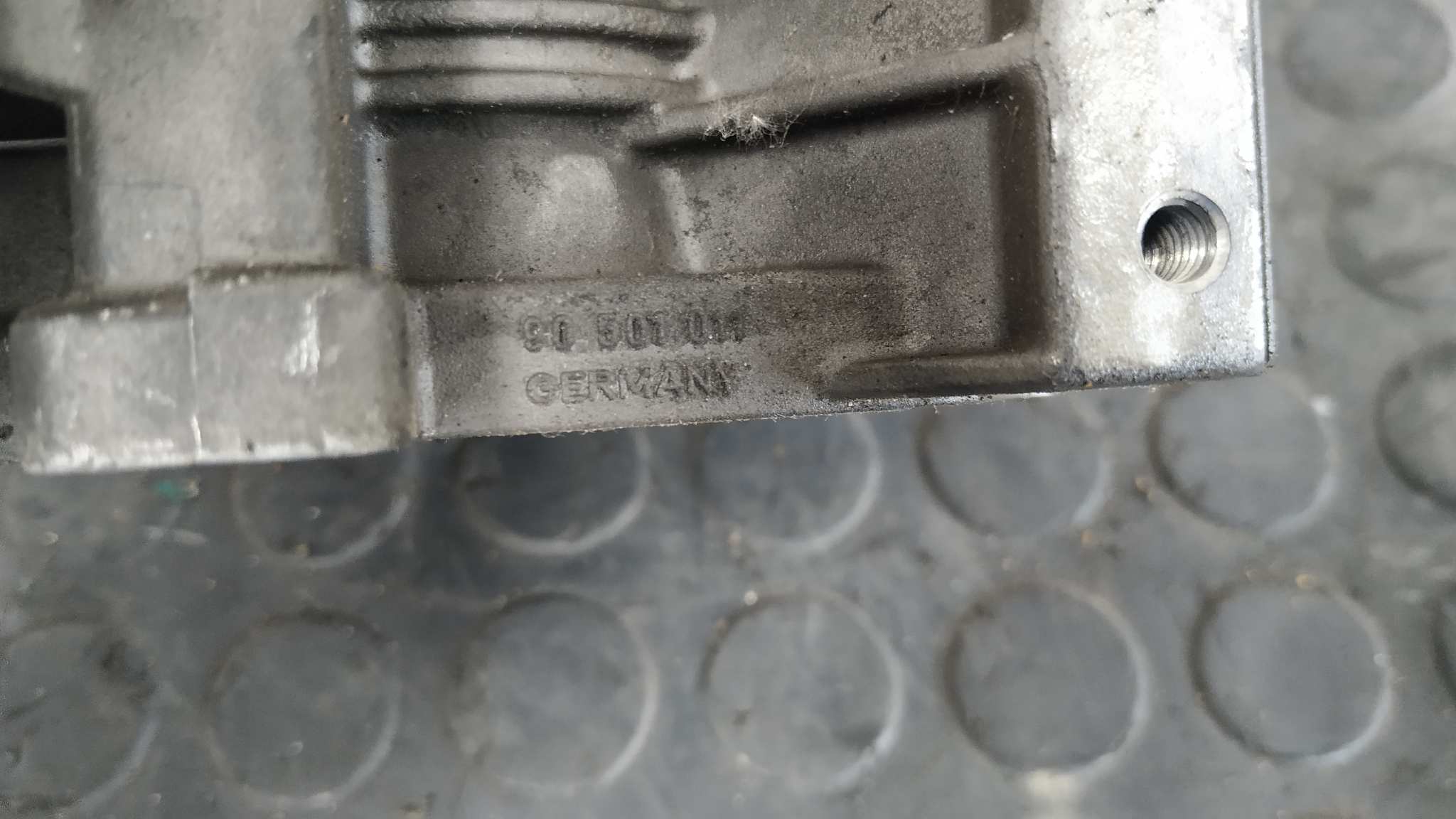 CAJA MARIPOSA OPEL ASTRA F - vista 3