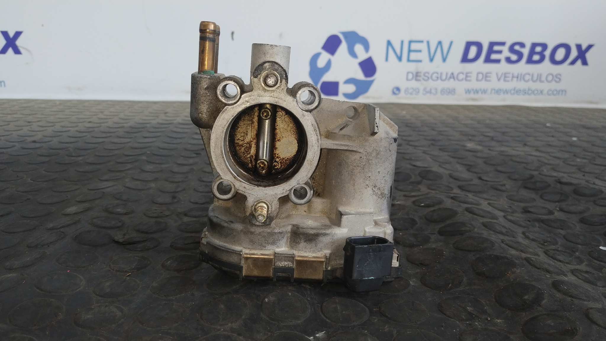 CAJA MARIPOSA OPEL AGILA