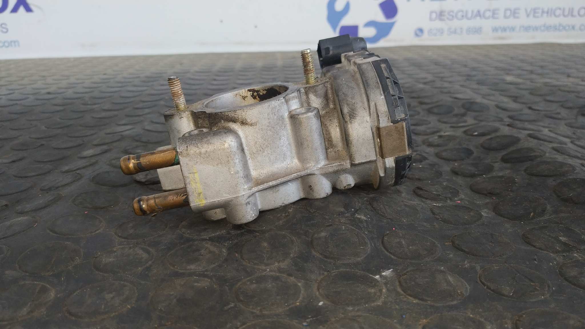 CAJA MARIPOSA OPEL AGILA - vista 2